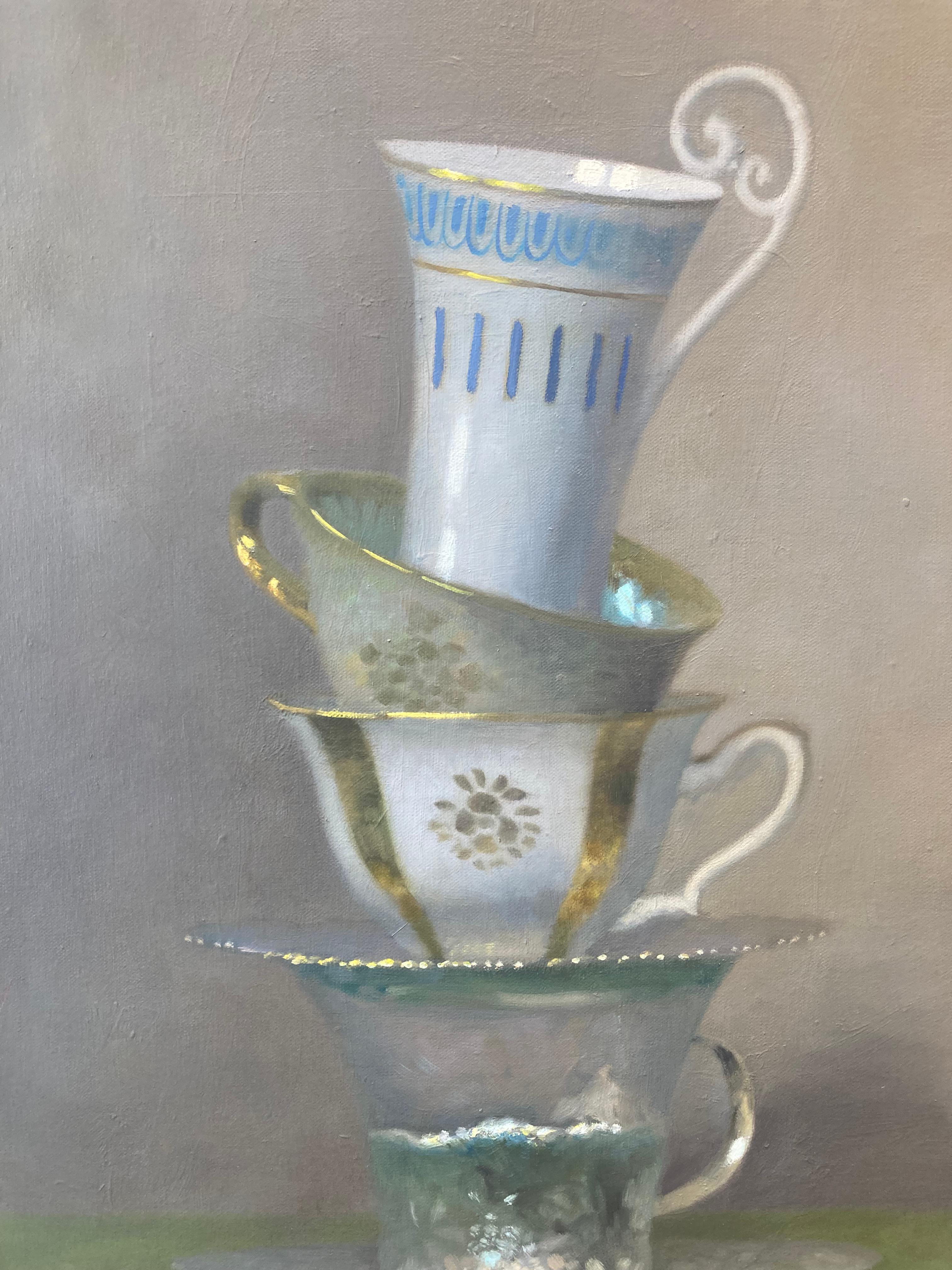Quattro tazze impilate Bianco, Blu, Verde, Oro, Argento con bordo a scacchiera - Painting di Olga Antonova
