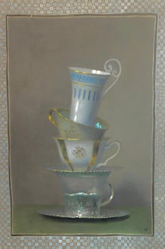 Cuatro copas apiladas Blanco, azul, verde, dorado, plateado sobre tostado con borde en damero