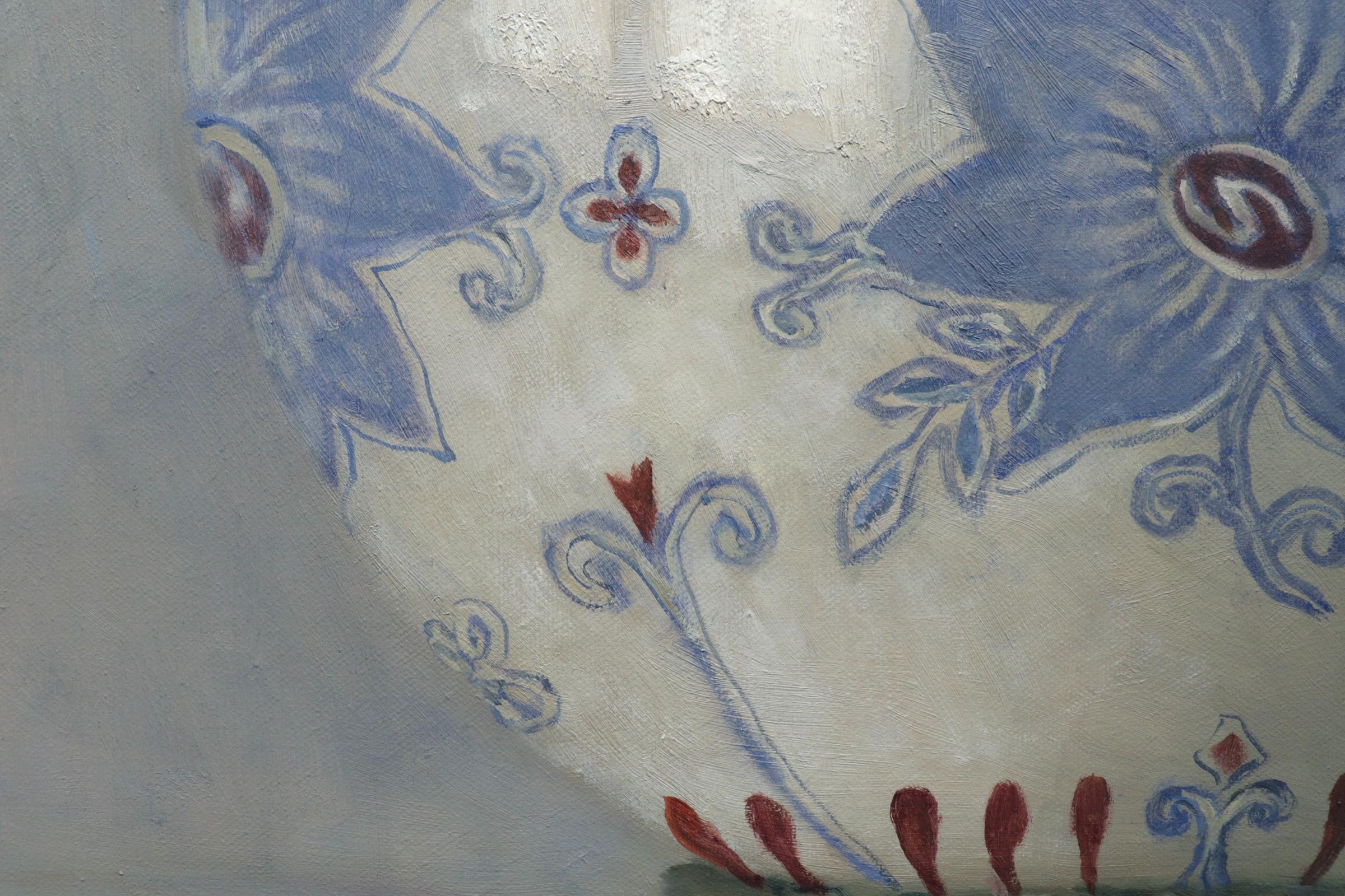 URN WITH BLUE FLOWER MOTIF, china with blue detail, gold edging, still-life - Contemporary Painting by Olga Antonova