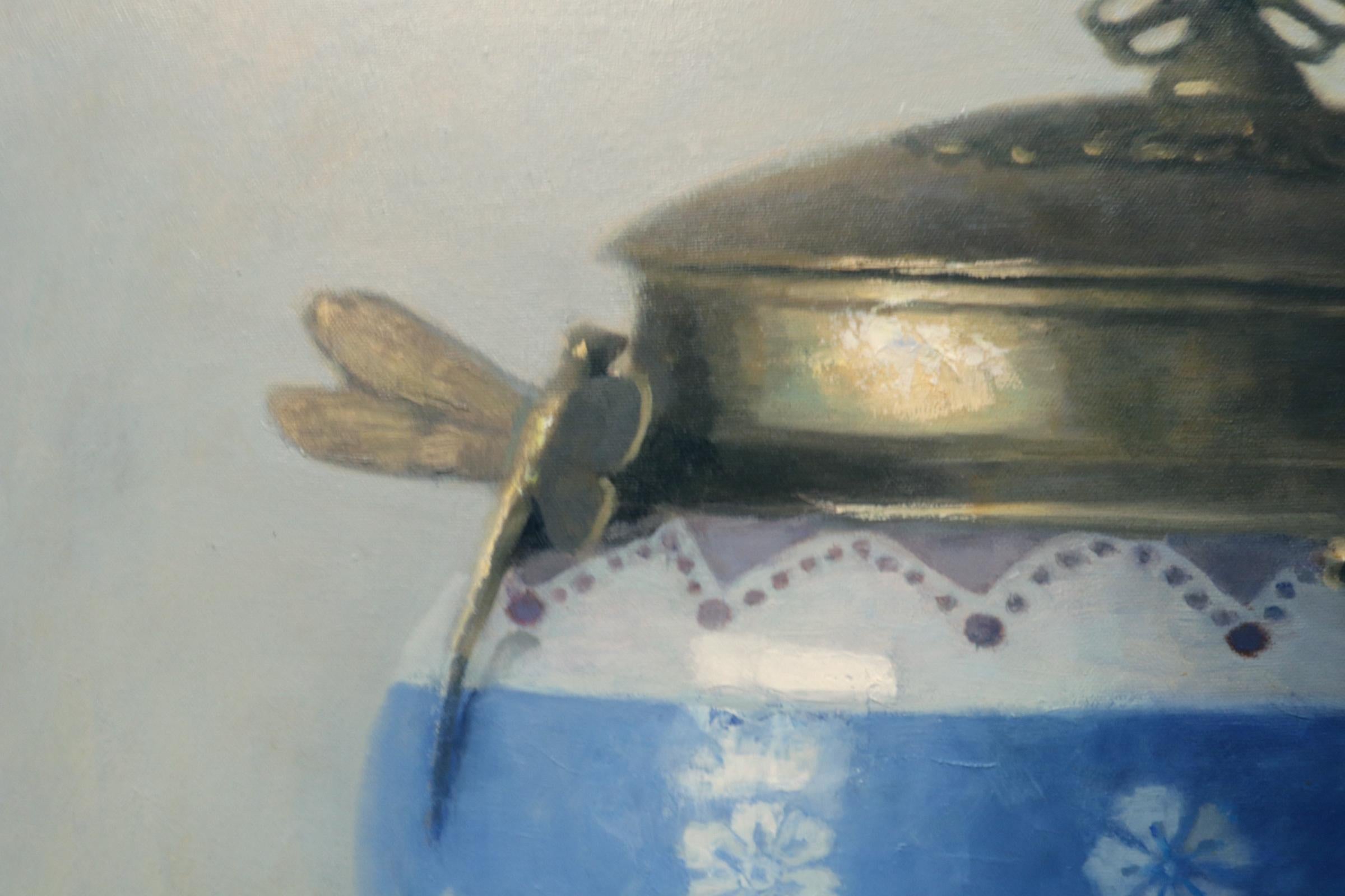 URN WITH DRAGONFLIES, fine china, still-life, photo-realism, blue, white - Painting by Olga Antonova