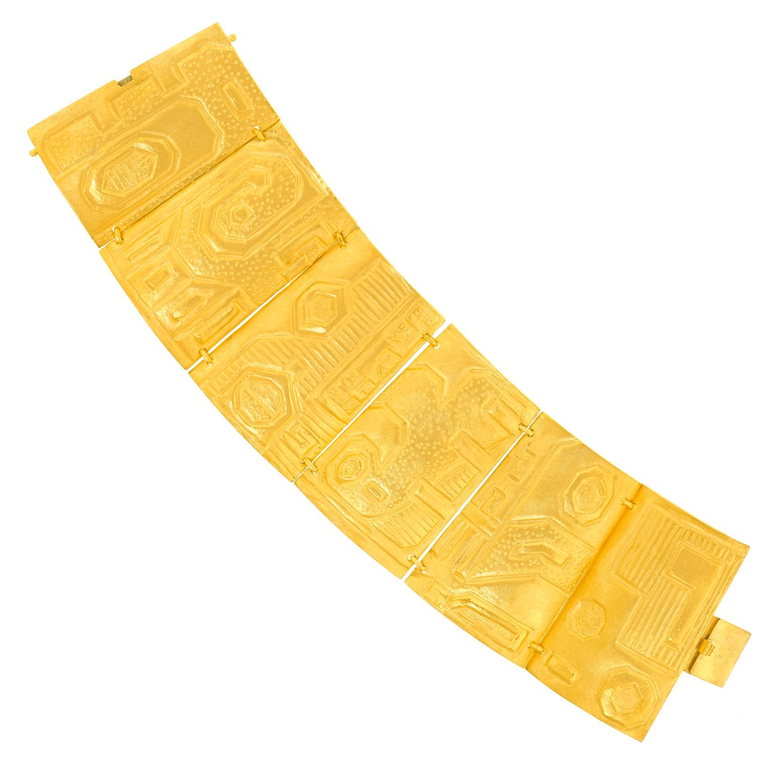 Olga Finzi Stunning Modernist Bracelet In Excellent Condition For Sale In Litchfield, CT