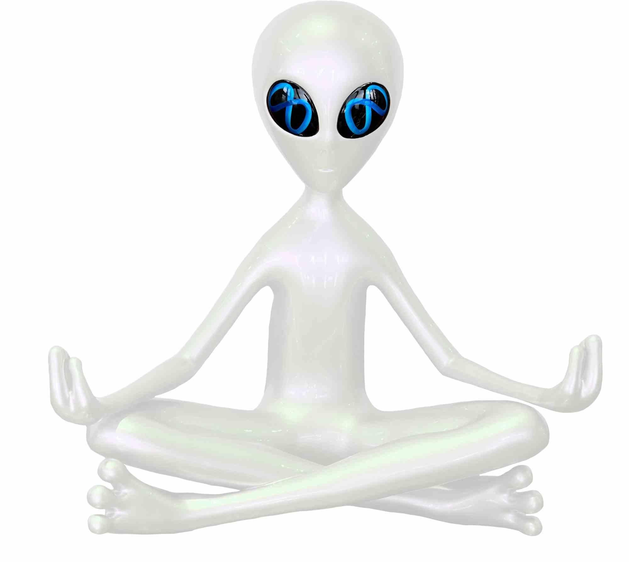 Metaverso meditante - Scultura di Olga Lomaka - 2022