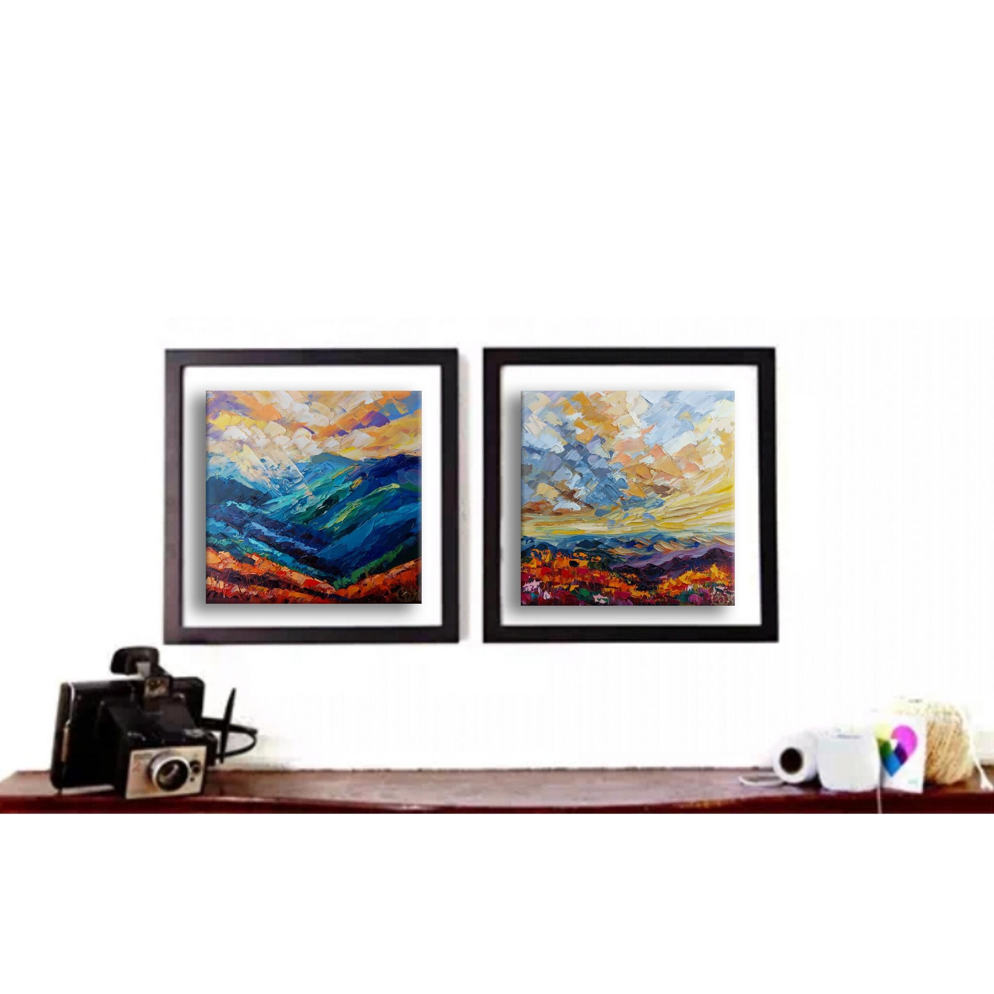 Blue Ridge Mountains Ölgemälde Landschaft (Blau), Interior Painting, von Olga Nikitina