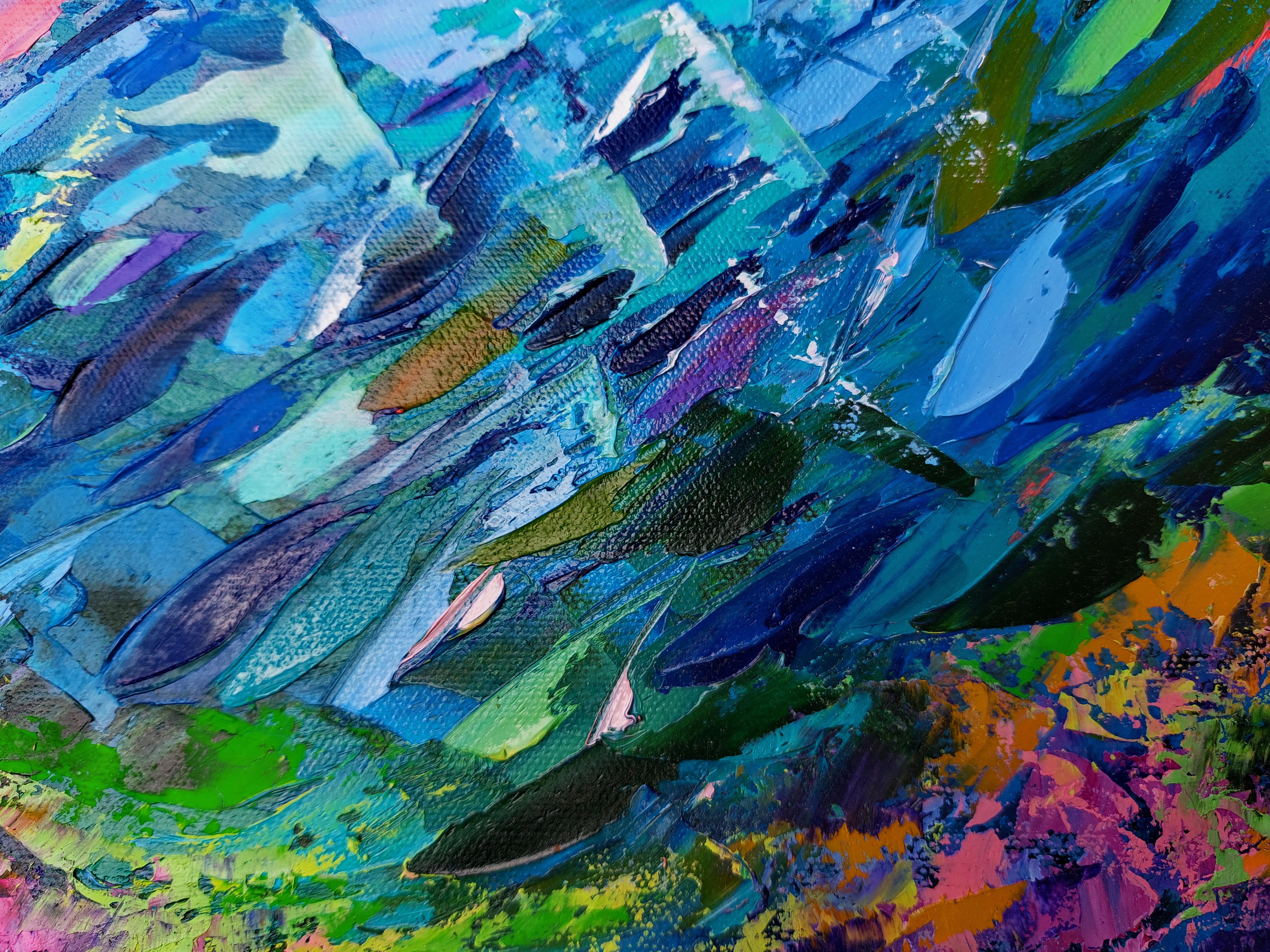 Questo vibrante dipinto a olio su tela tesa cattura l'energia ipnotica del mondo sottomarino. Realizzato con una spatola, l'artista ha stratificato tratti ricchi e strutturati per evocare il movimento e la bellezza della vita marina.
 Le sfumature