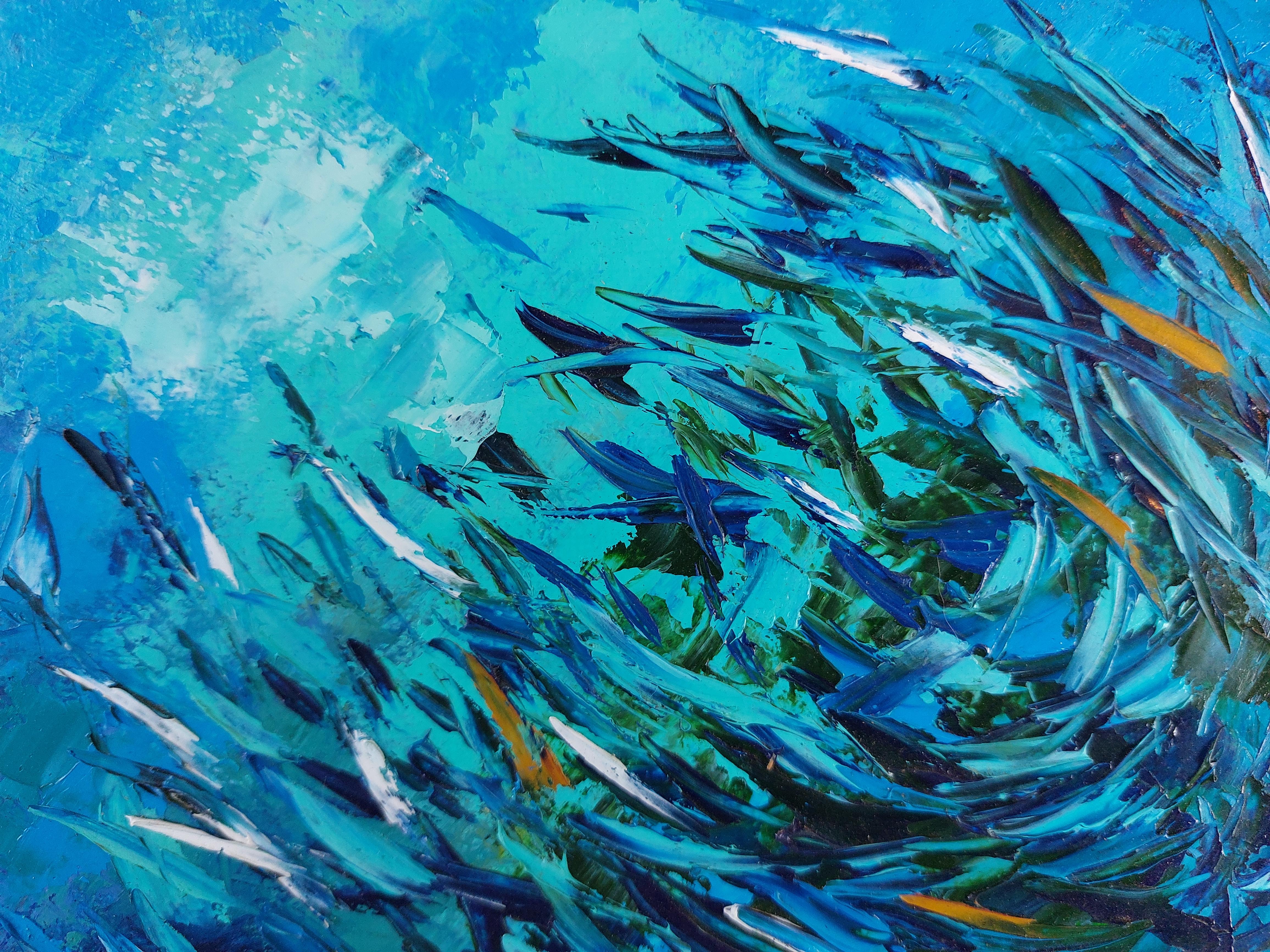 Der Sardine Run ist eine großartige Veranstaltung in Südafrika. Die Töne der Sardinen wandern vom Atlantik zum Indischen Ozean und alle Raubtiere folgen ihnen.

Ein helles Unterwasser-Kunstwerk mit großem Köderball ist eine gute Ergänzung für Ihre