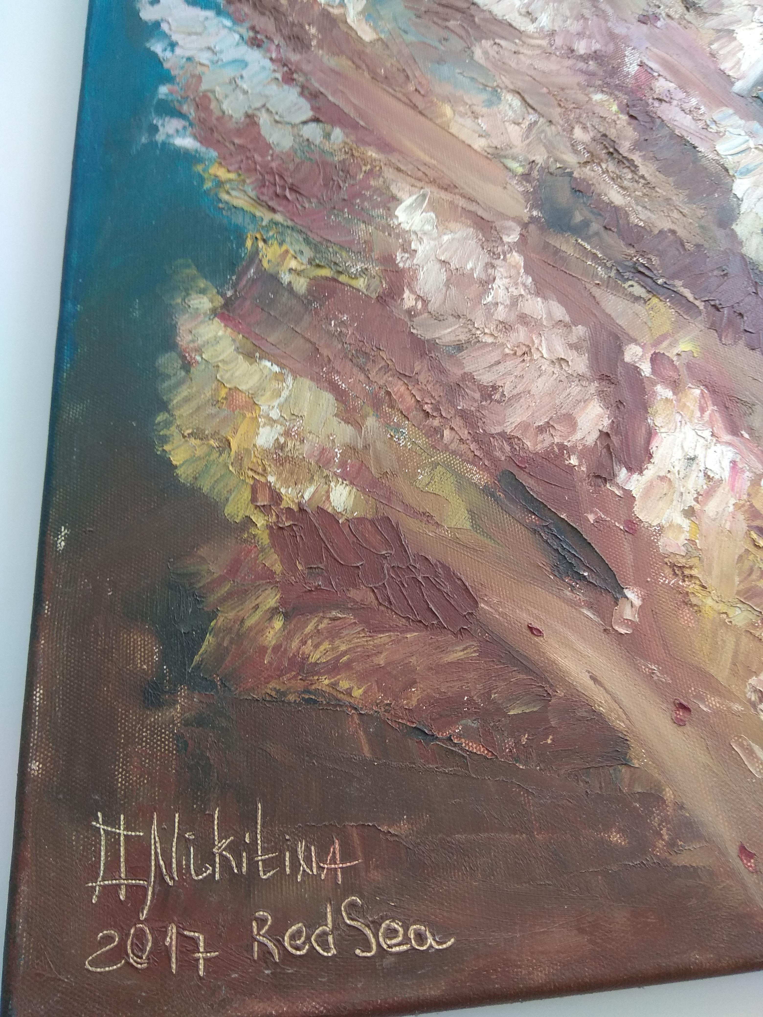 Artwork was created underwater at the depth of 11 meters during scuba diving in the Redc Sea.
One of the earliest underwater painting by Olga Nikitina, style underwater impressionism, still life. This artwork was exhibited at underwater exhibition