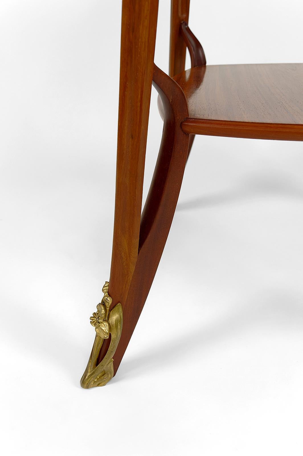 Olga Pedestal Table by Louis Majorelle, France, circa 1900 For Sale 7