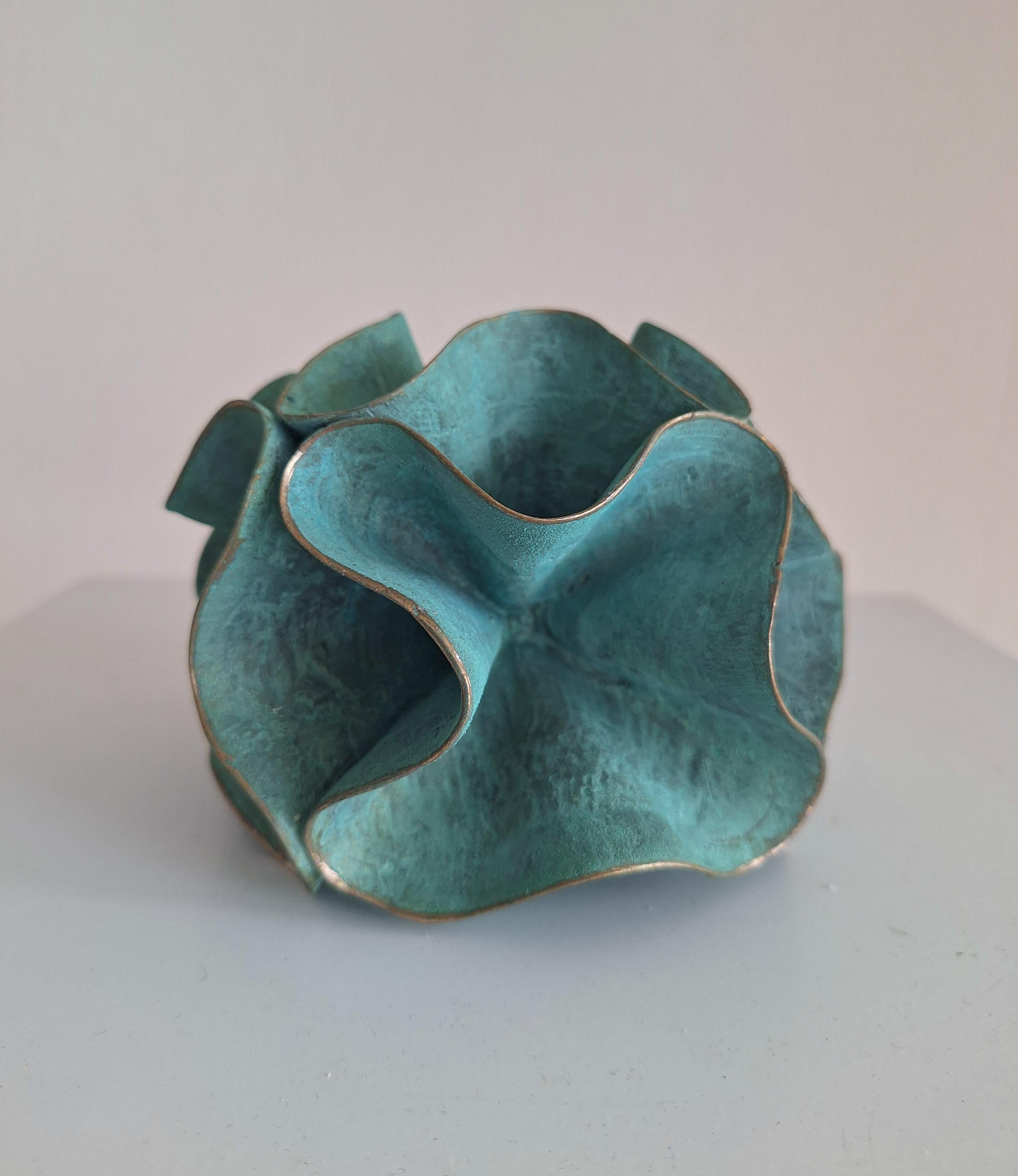 Coral Mood (small) - Gold Still-Life Sculpture by Olga Radionova