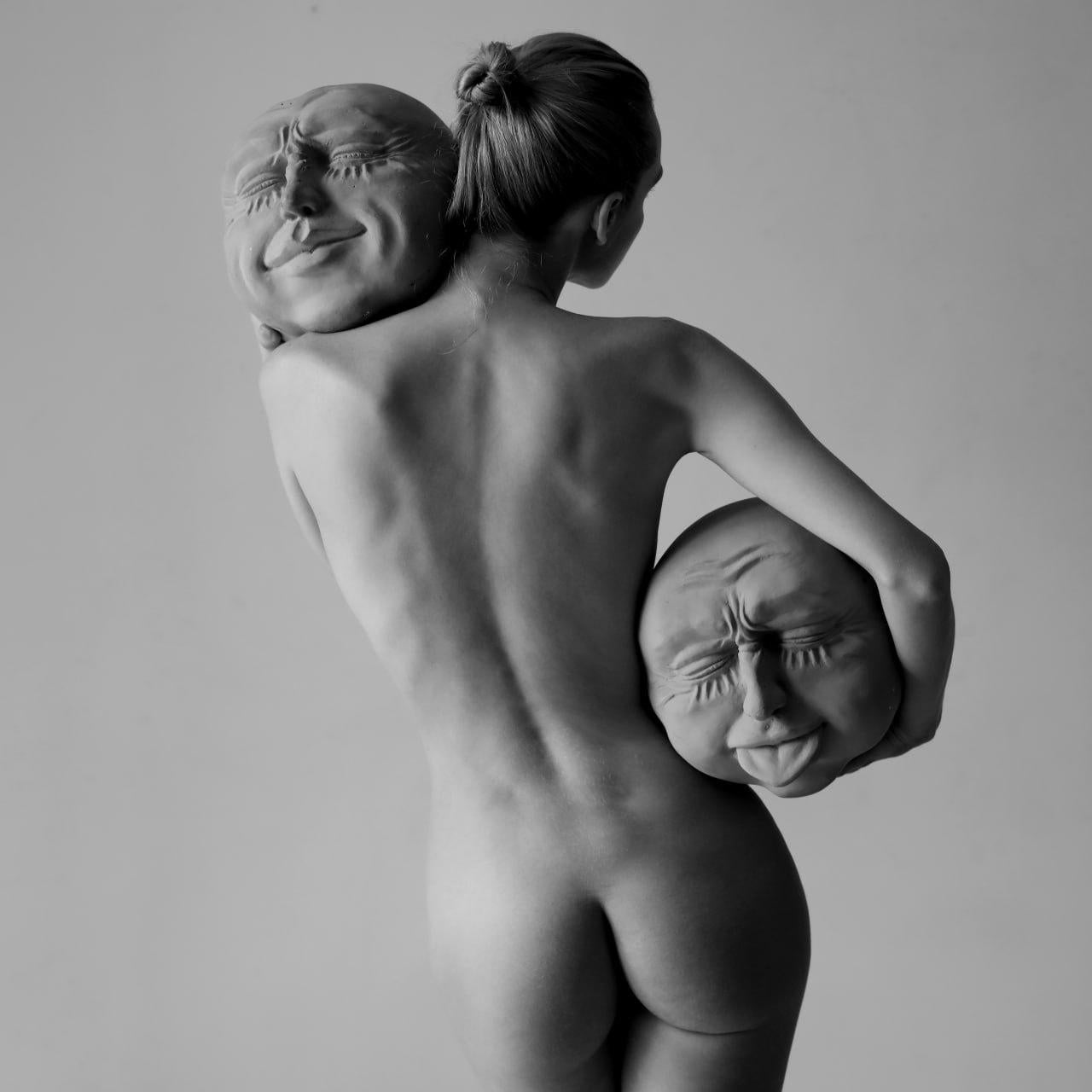 "Faces 3" Black & White Photography 31" x 31" in Edition 1/7 by Olha Stepanian

Printed on Epson Professional Paper 
Signed and numbered by the artist   
Not framed. Ships in a tube.    

Available sizes:	
Edition of 15:	24" x 24" inch
Edition of