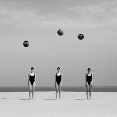 "Geometría 2" Fotografía 39" x 39" pulgadas Edición de 3 por Olha Stepanian