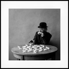 "Amor" Fotografía en blanco y negro 39" x 39" pulgadas Edición 1/3 por Olha Stepanian