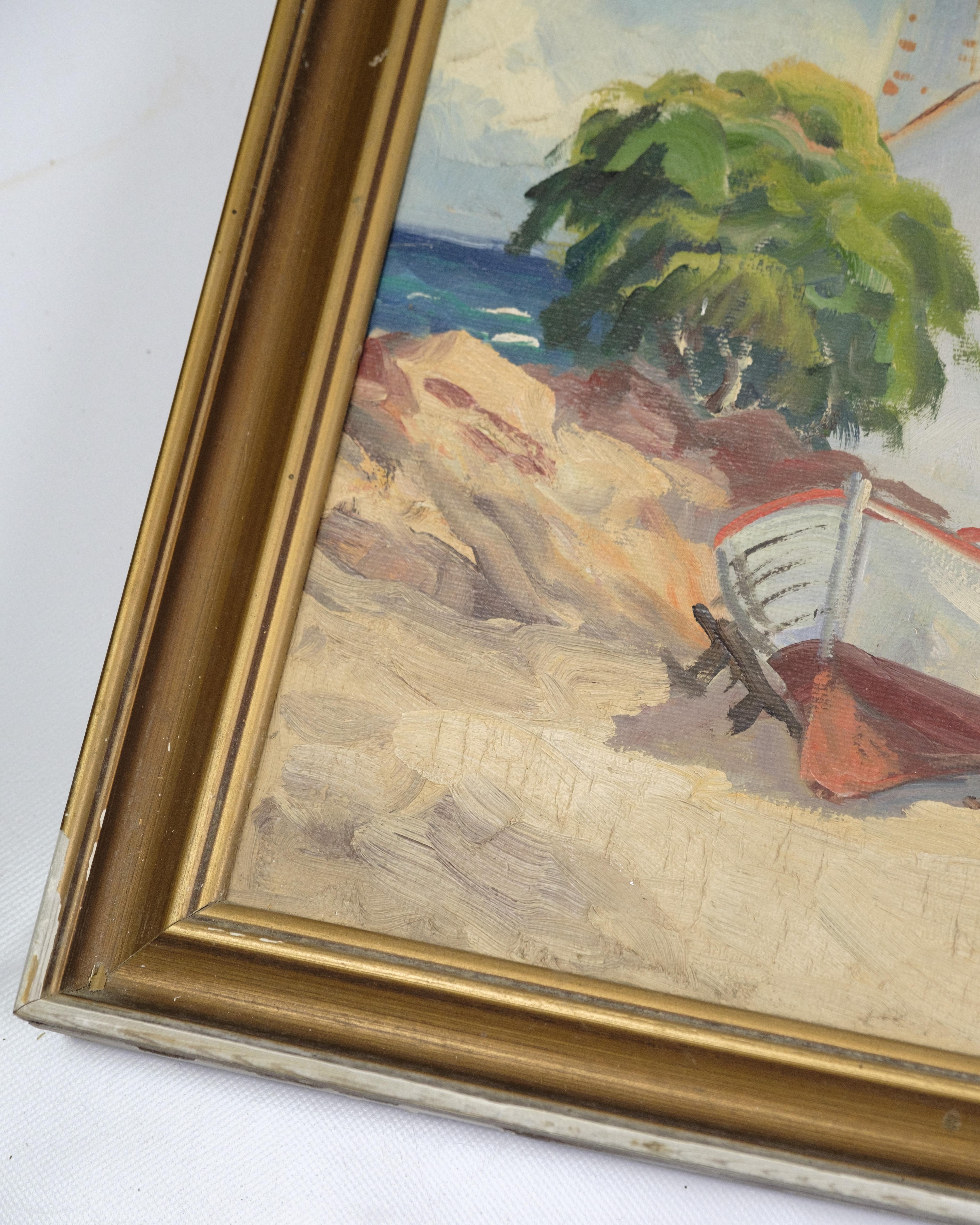 Dipinto a olio con il motivo della moglie di un pescatore che appende le cose ad asciugare. Sullo sfondo c'è una piccola casa con accanto un capanno, mentre dietro la casa si vede la costa. In primo piano c'è una barca, che aggiunge un'autentica