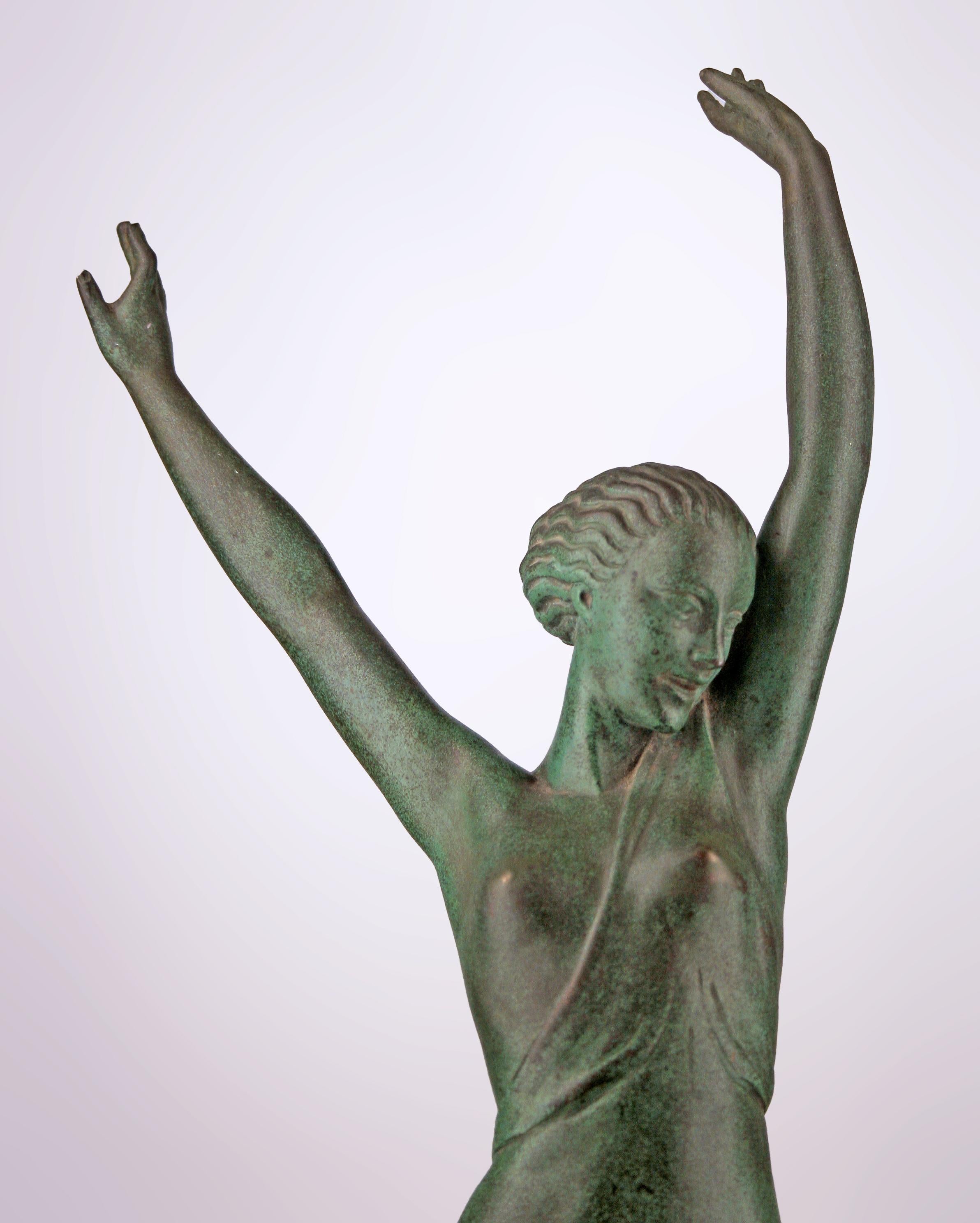 'Olimpia': Art Déco Spelter Sculpture with Stone Base by Le Faguays (Fayral)  In Good Condition For Sale In North Miami, FL