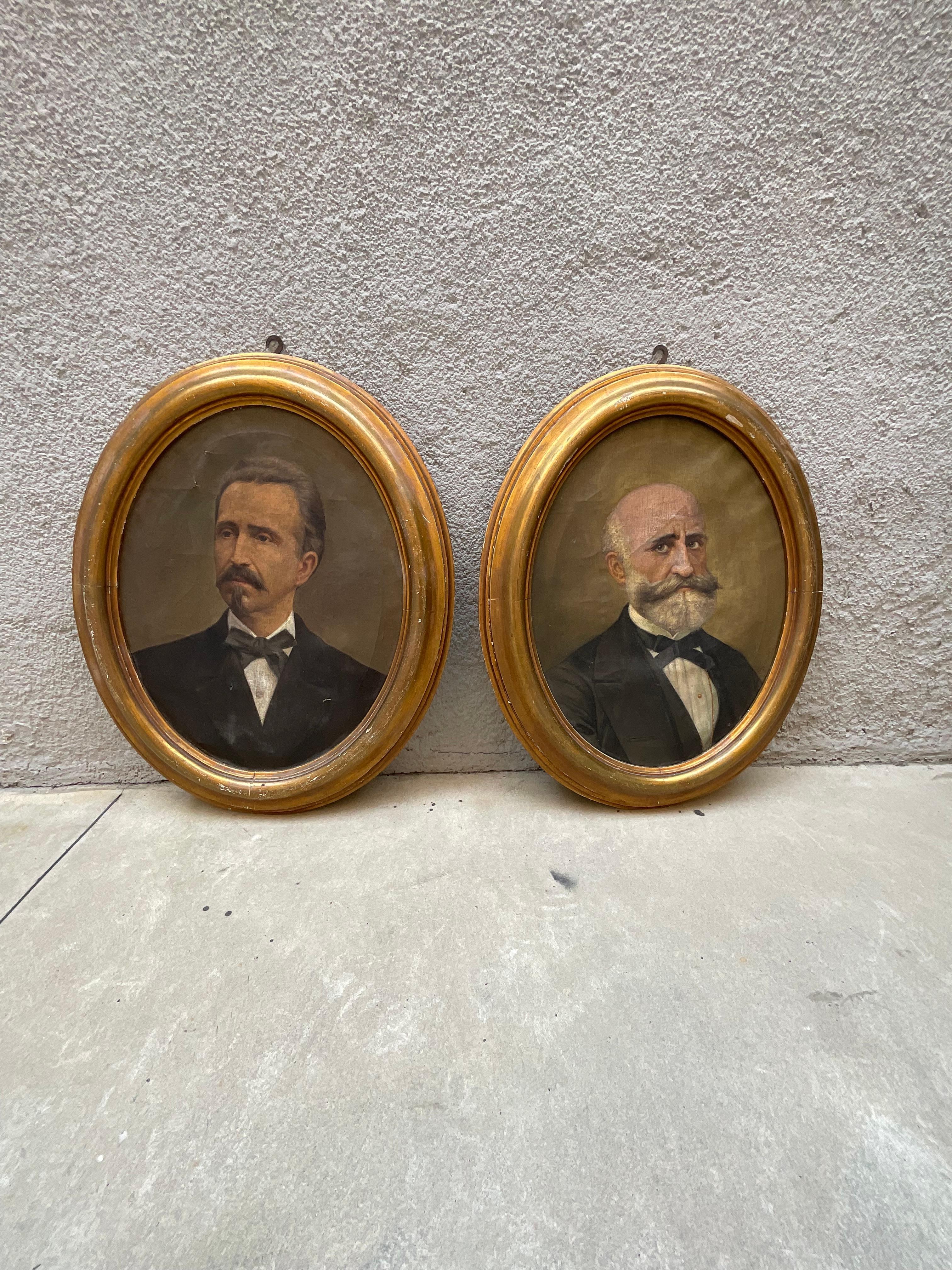 Oil on canvas depicting gentleman - gold leaf wood frame - ITALY 1910. For Sale 1