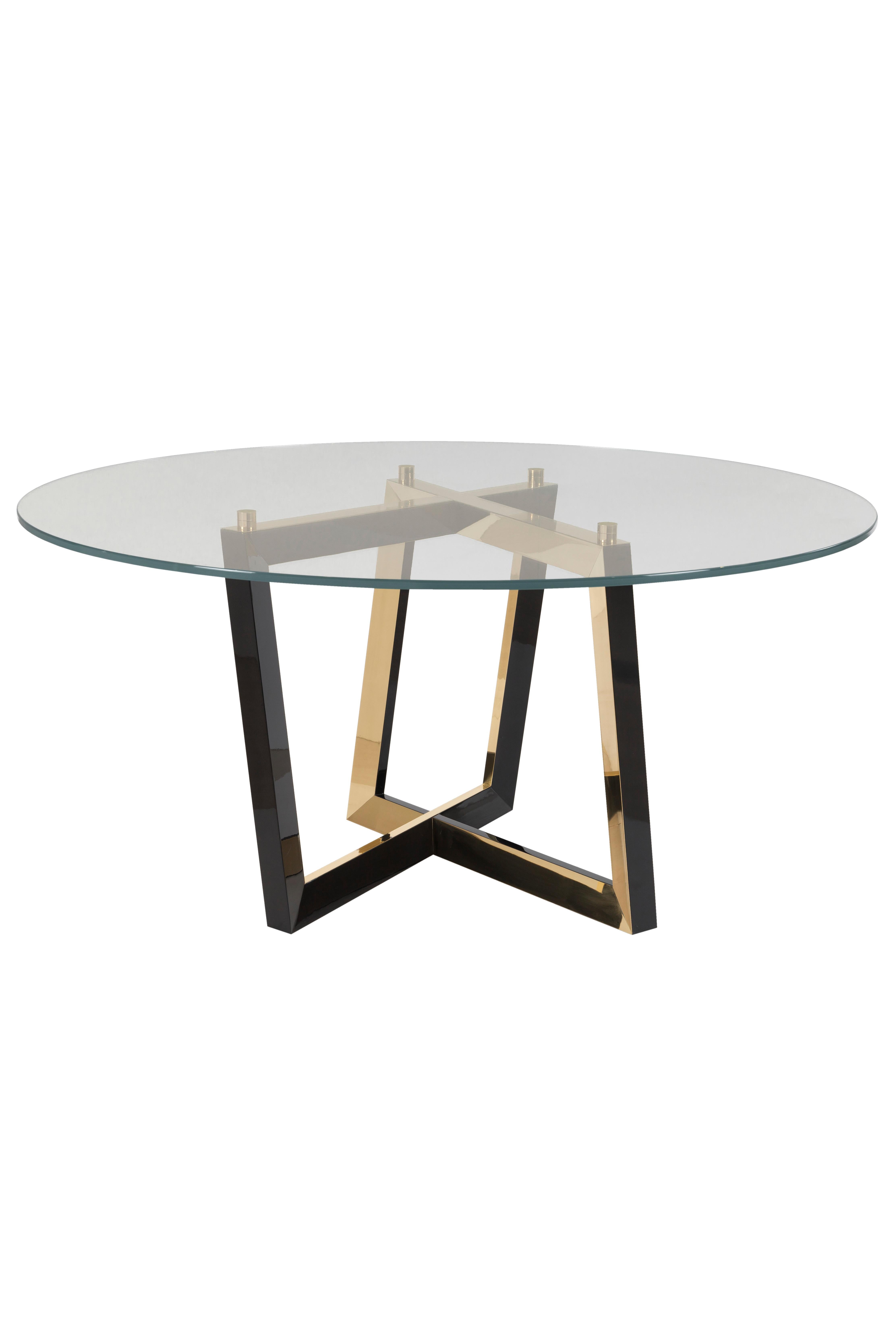 Table de salle à manger Olisippo, Collection S, fabriquée à la main au Portugal - Europe par Greenapple.

La table console moderne Olisippo s'inspire de l'histoire ancienne de Lisbonne, incarnant son essence architecturale où la pierre occupe une