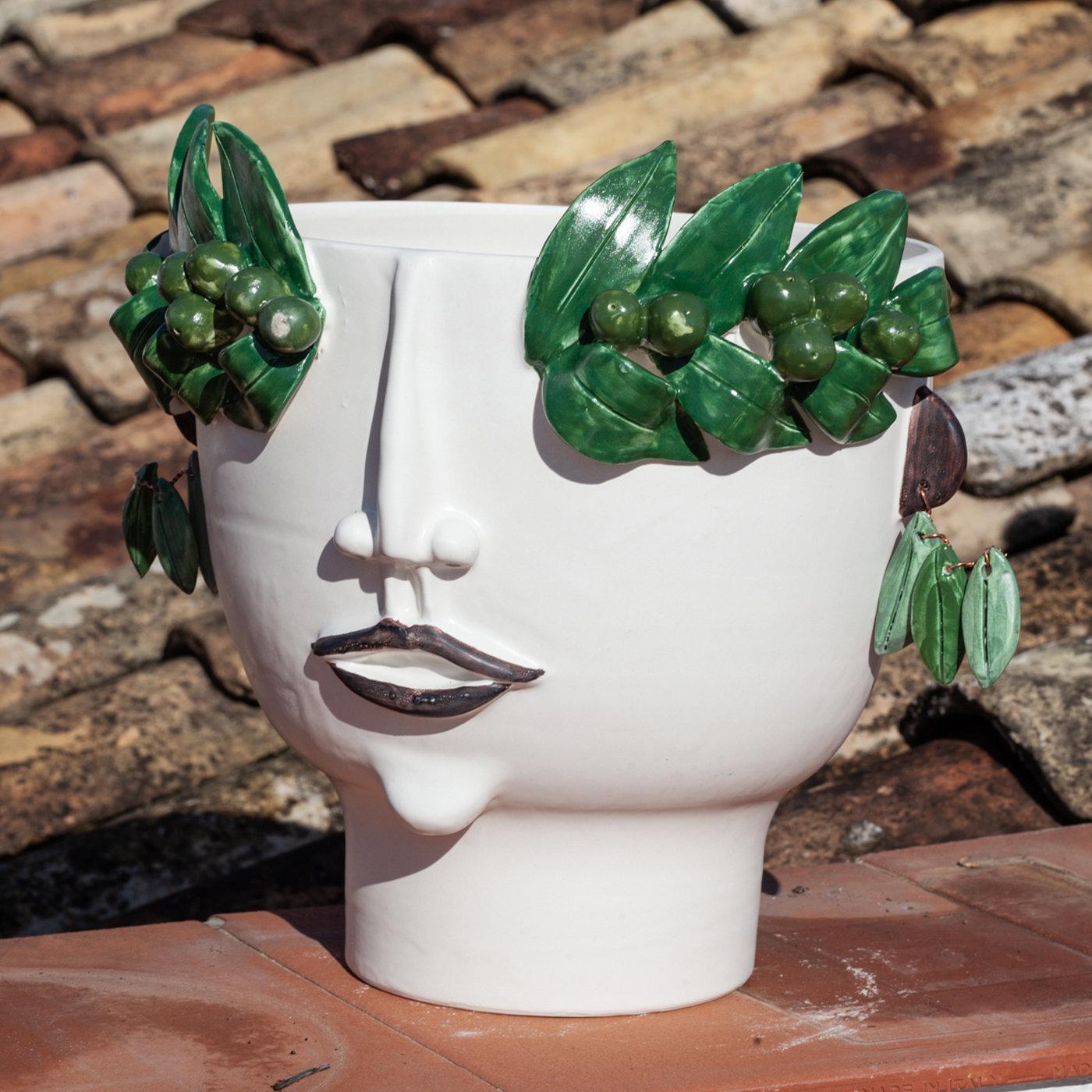 Contemporary Oliva Oil Seller Head Vase For Sale
