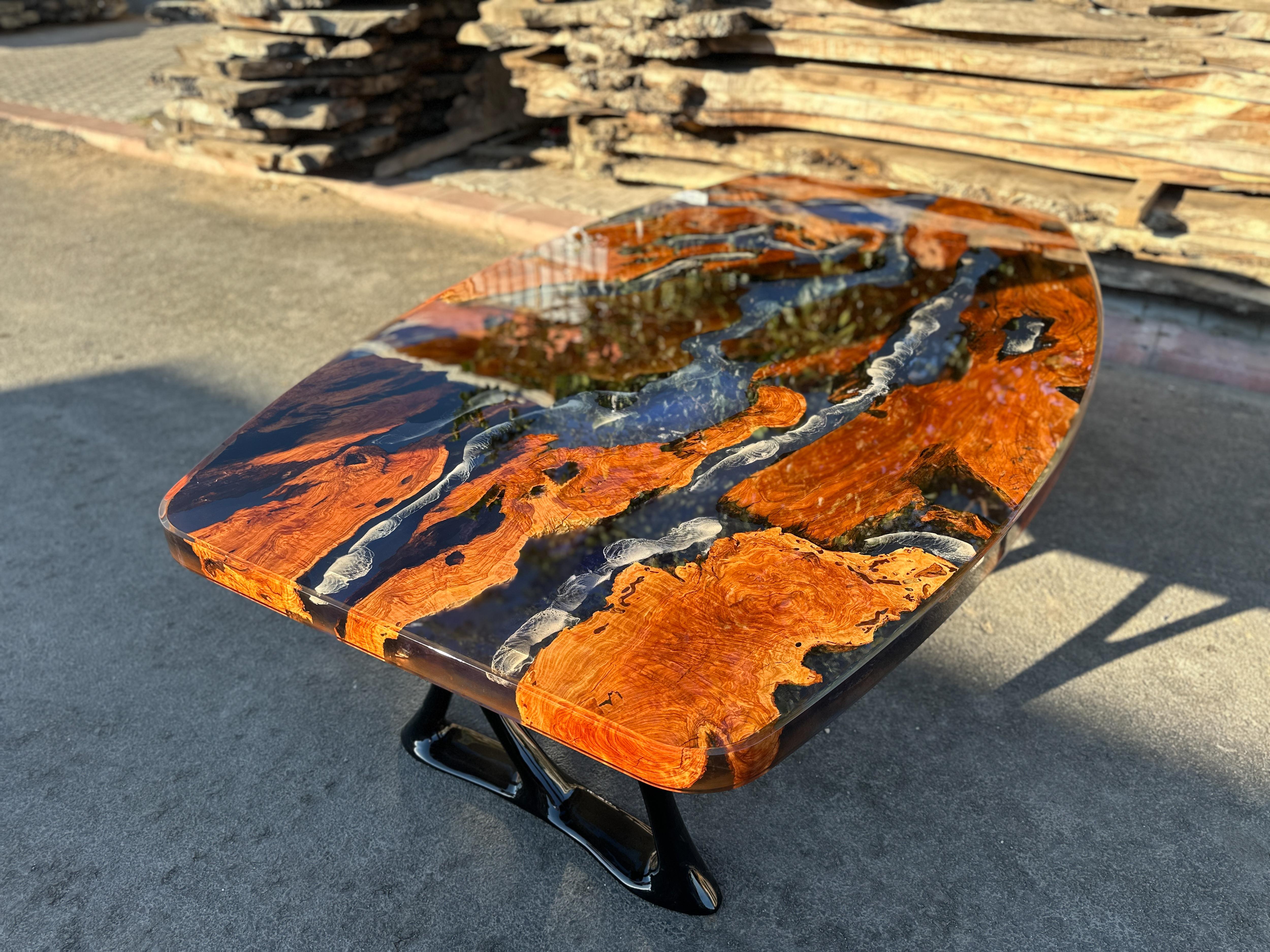 Grande table de salle à manger pour 8 personnes - Grande table ovale Olive Epoxy Neuf - En vente à İnegöl, TR