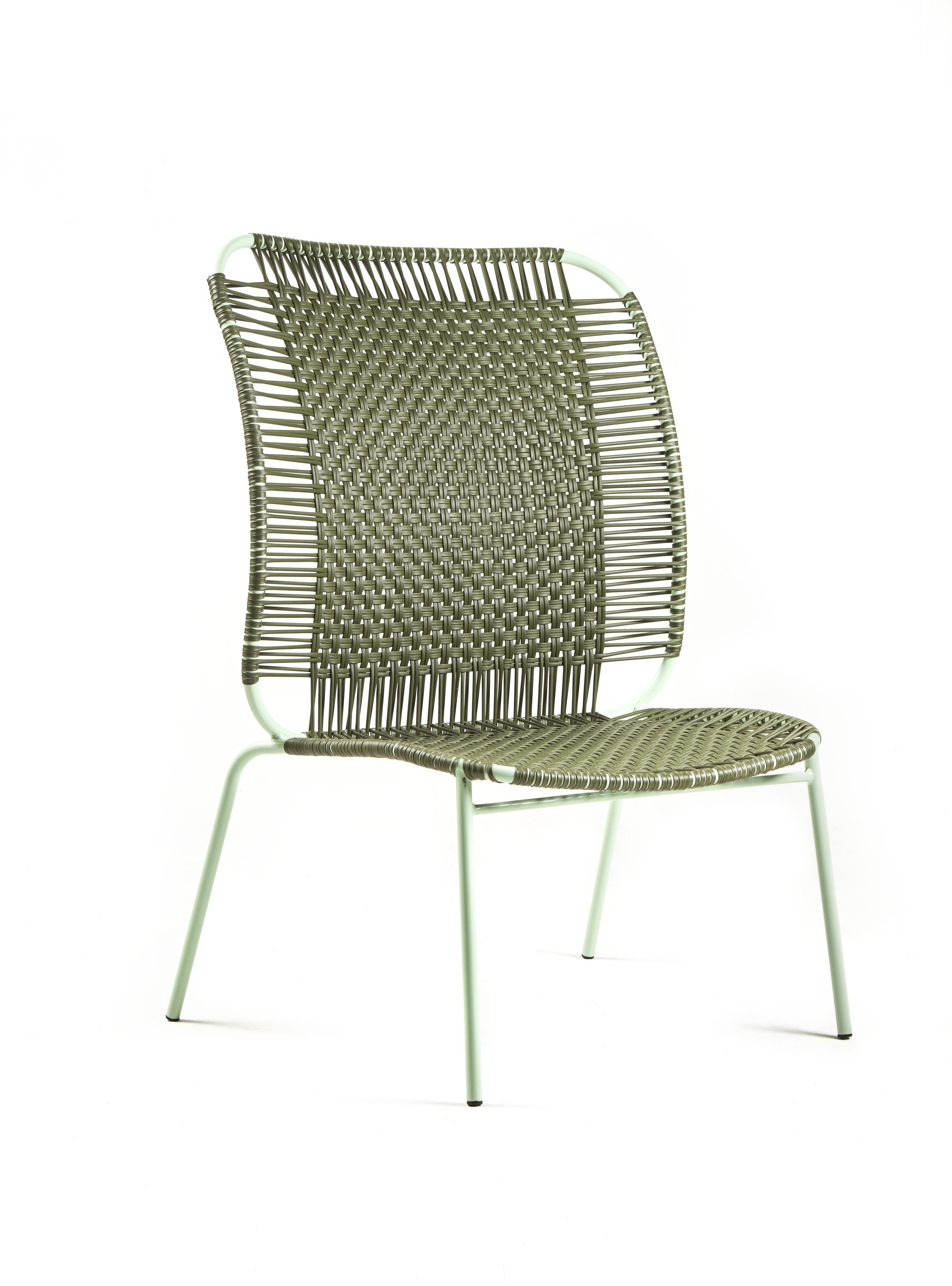 Olive Cielo lounge high chair by Sebastian Herkner
Materials: Galvanized and powder-coated tubular steel. PVC strings are made from recycled plastic.
Technique: Made from recycled plastic and weaved by local craftspeople in Cartagena, Colombia.