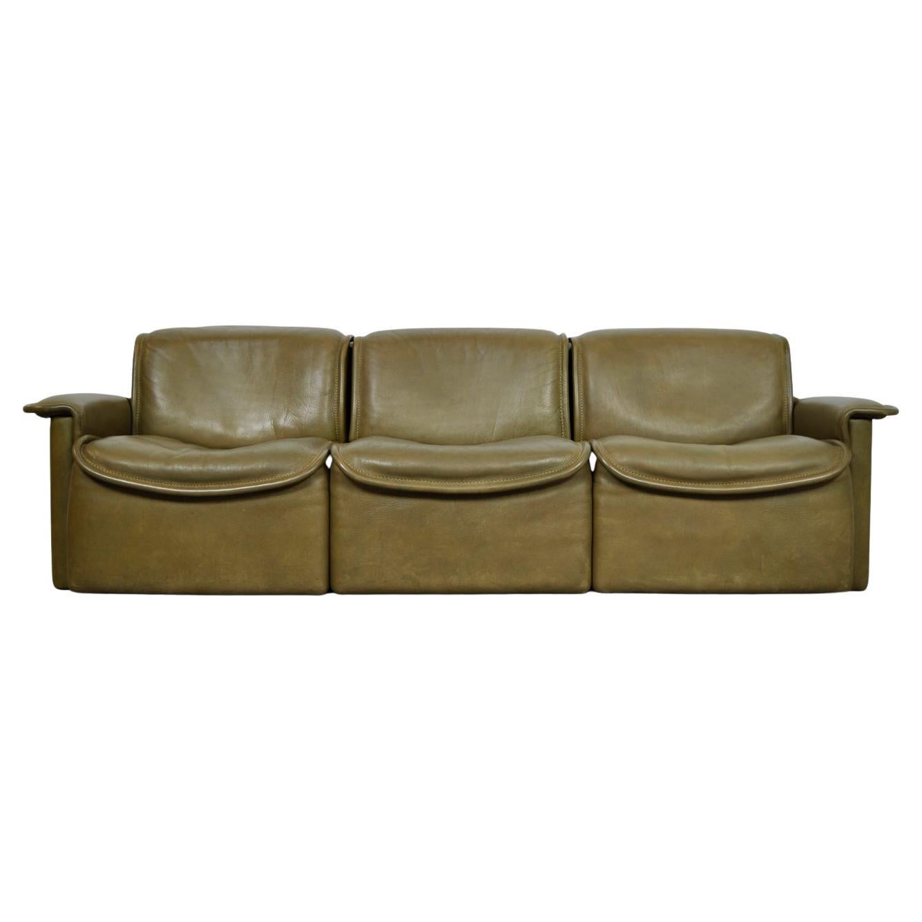 Olive Colored Leather 3-Seater Sofa, Model Ds-12 by De Sede, 1970s Switzerland