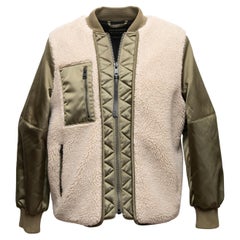 Oliv & Creme AllSaints Nylon & Sherpa Bomberjacke Größe US M
