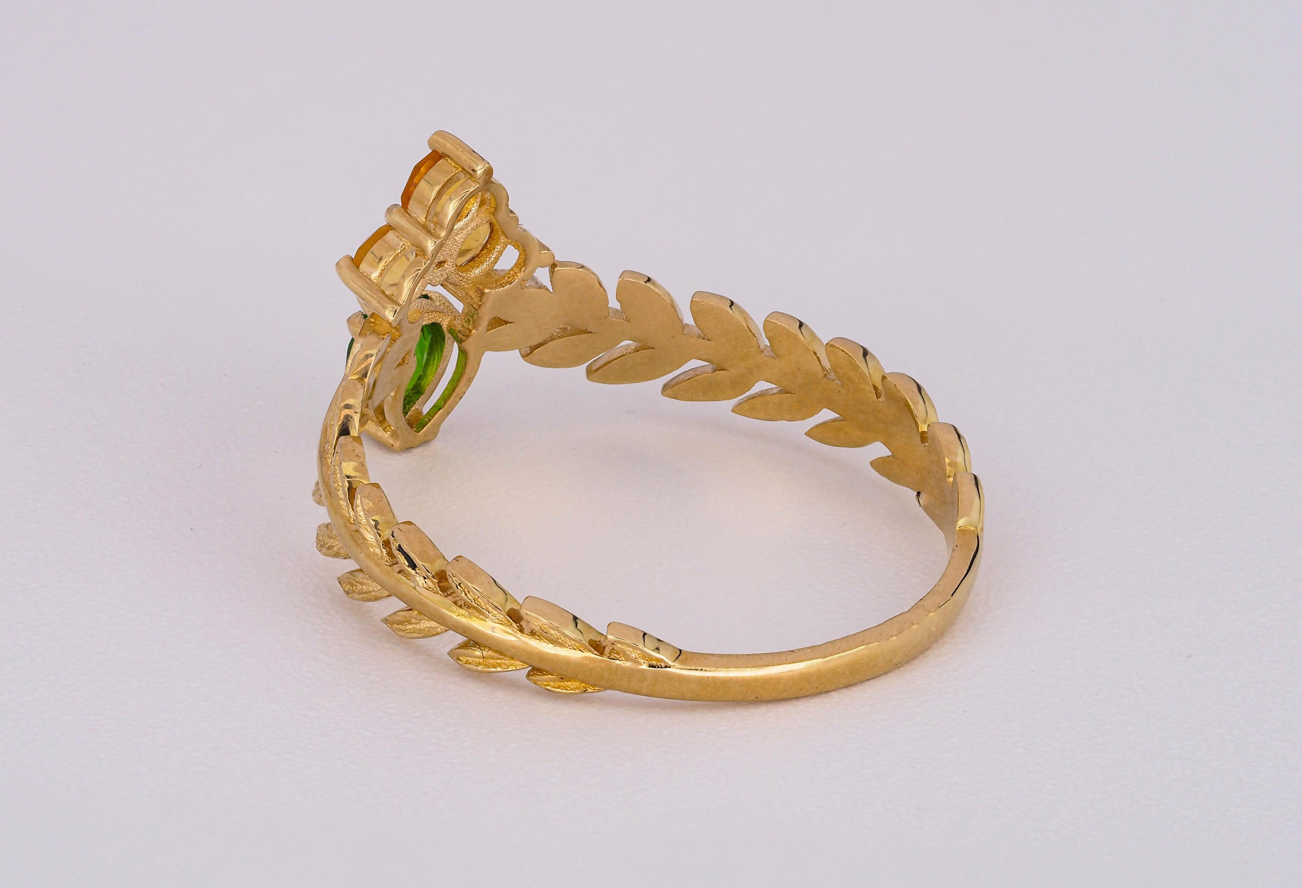 Pear Cut Olive Crown Ring in 14k gold.  For Sale