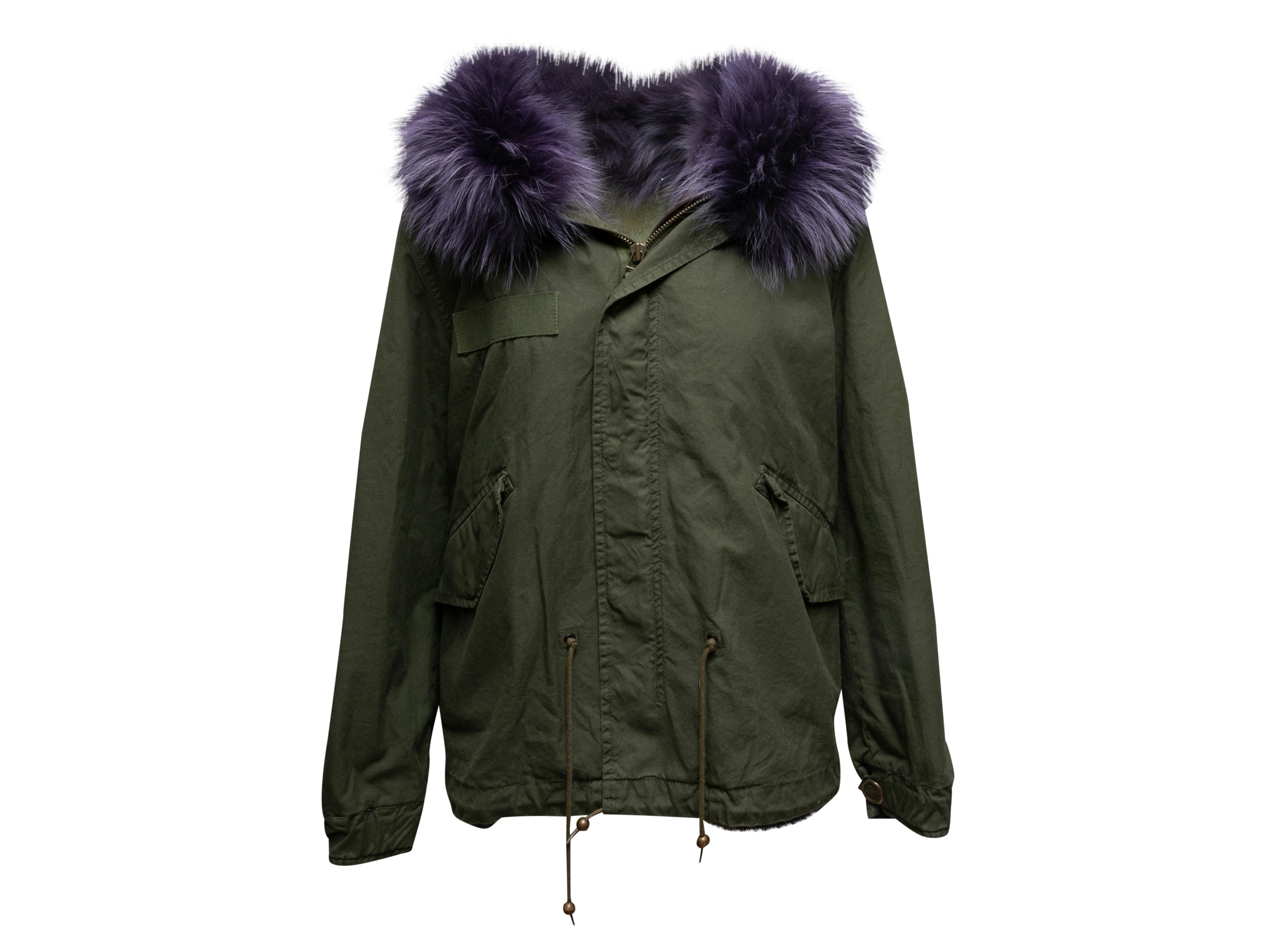 Olive & Dark Purple Mr & Mrs Italy Fur-Trimmed Hooded Parka Size US XS In Good Condition For Sale In New York, NY
