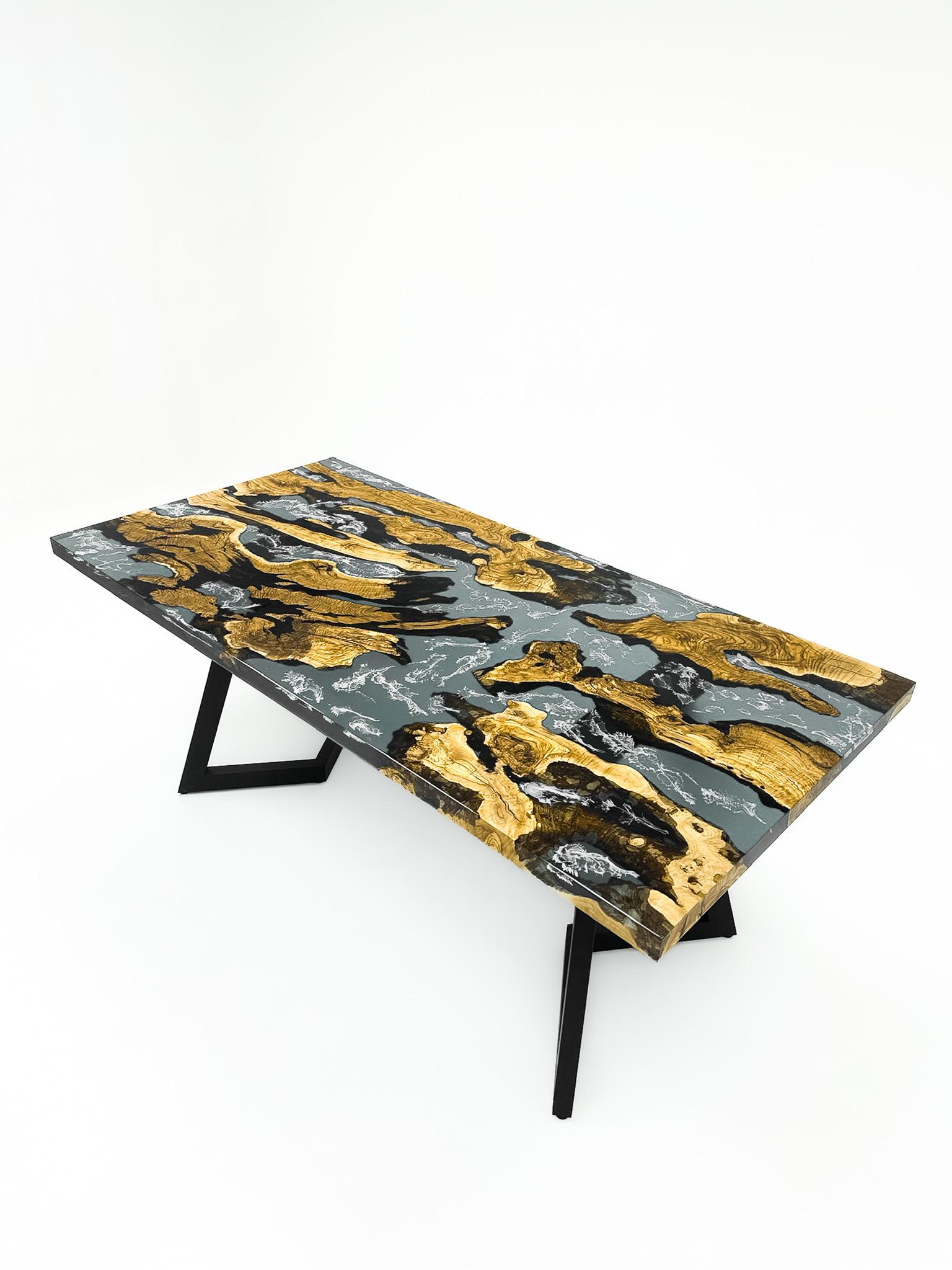 XXIe siècle et contemporain Table de salle à manger en bois de résine époxy olive - Table de rivière en résine en vente