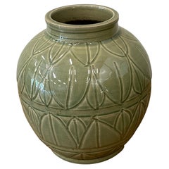 Olive Glossy Glazed Ribbed Pot Shape Vase, China, Contemporary
