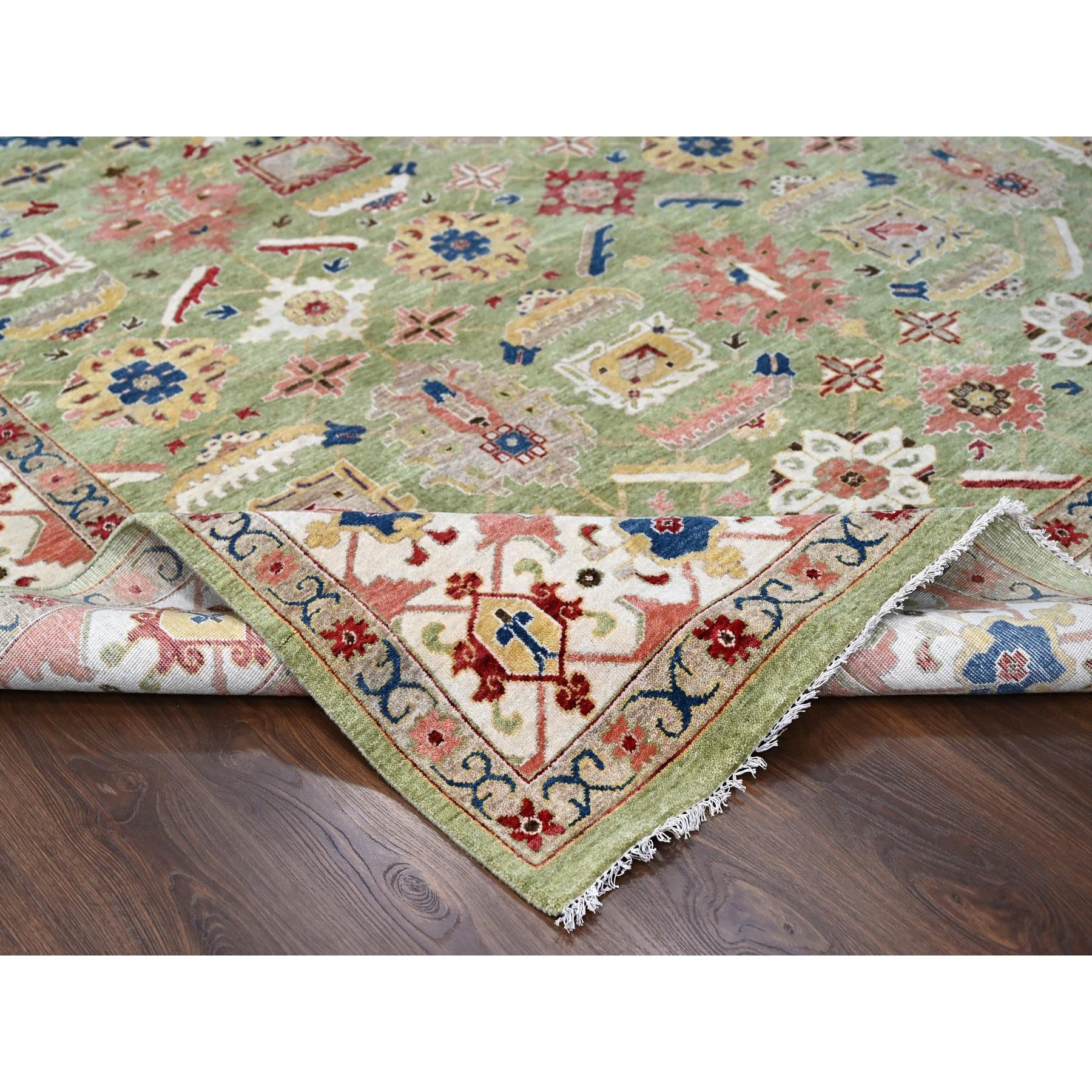 Tapis Heriz Design noué à la main vert olive 8'10