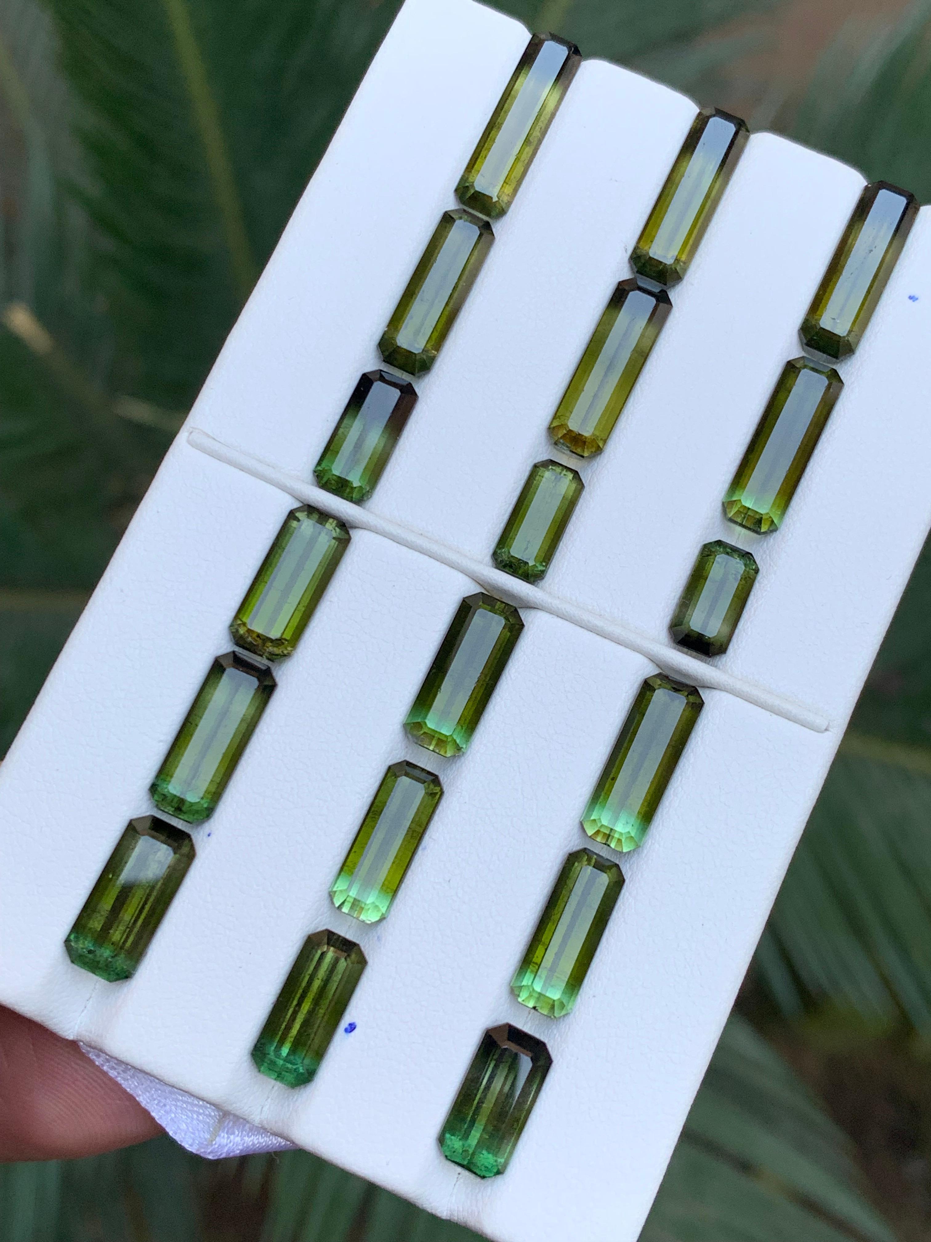 Verde Oliva Bicolor Turmalina Natural Lote de Piedras Sueltas 50Ct Talla Esmeralda-Joya en venta 4