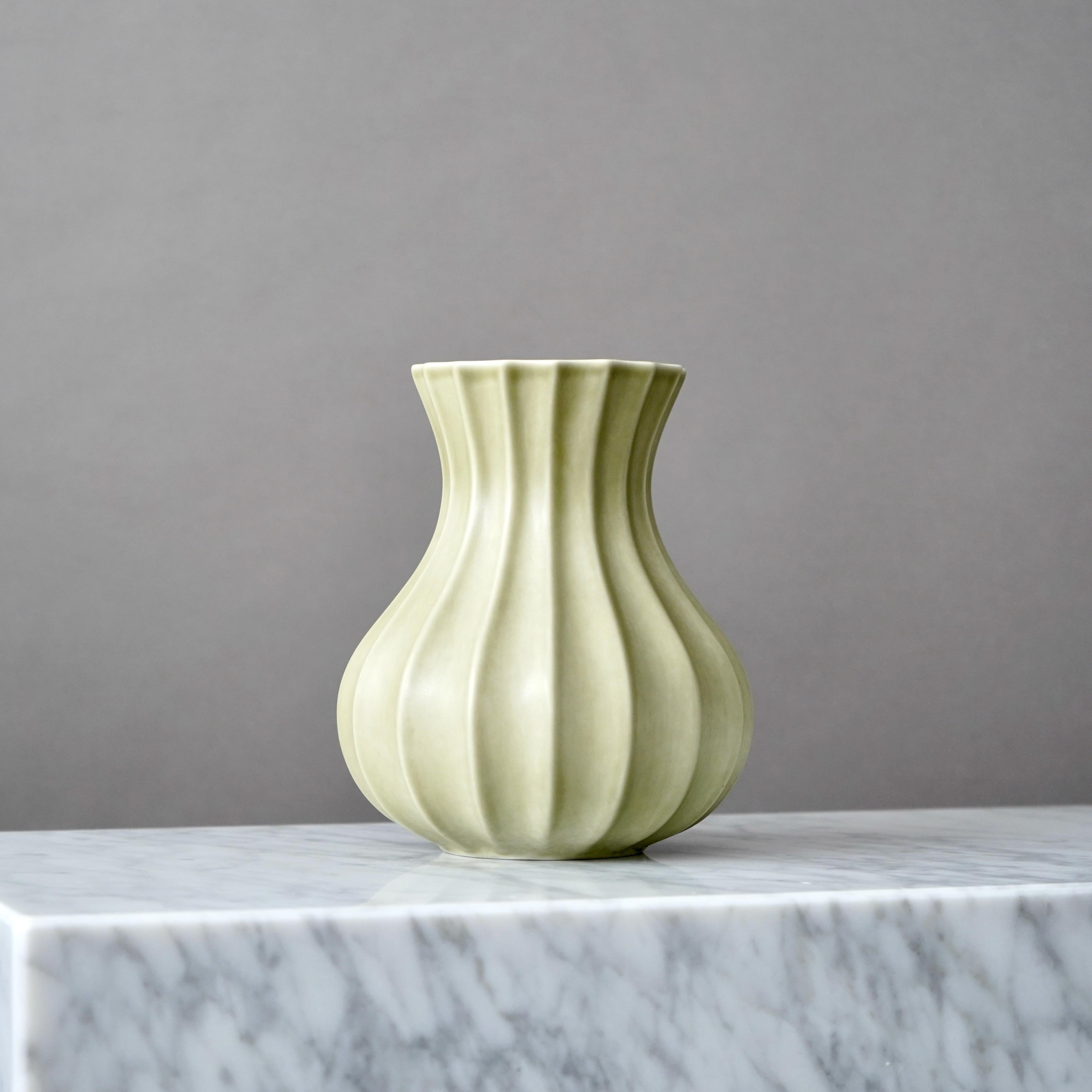 Olive Green Fluted Ceramic Vase by Pia Rönndahl for Rorstrand, Sweden, 1980s For Sale 1