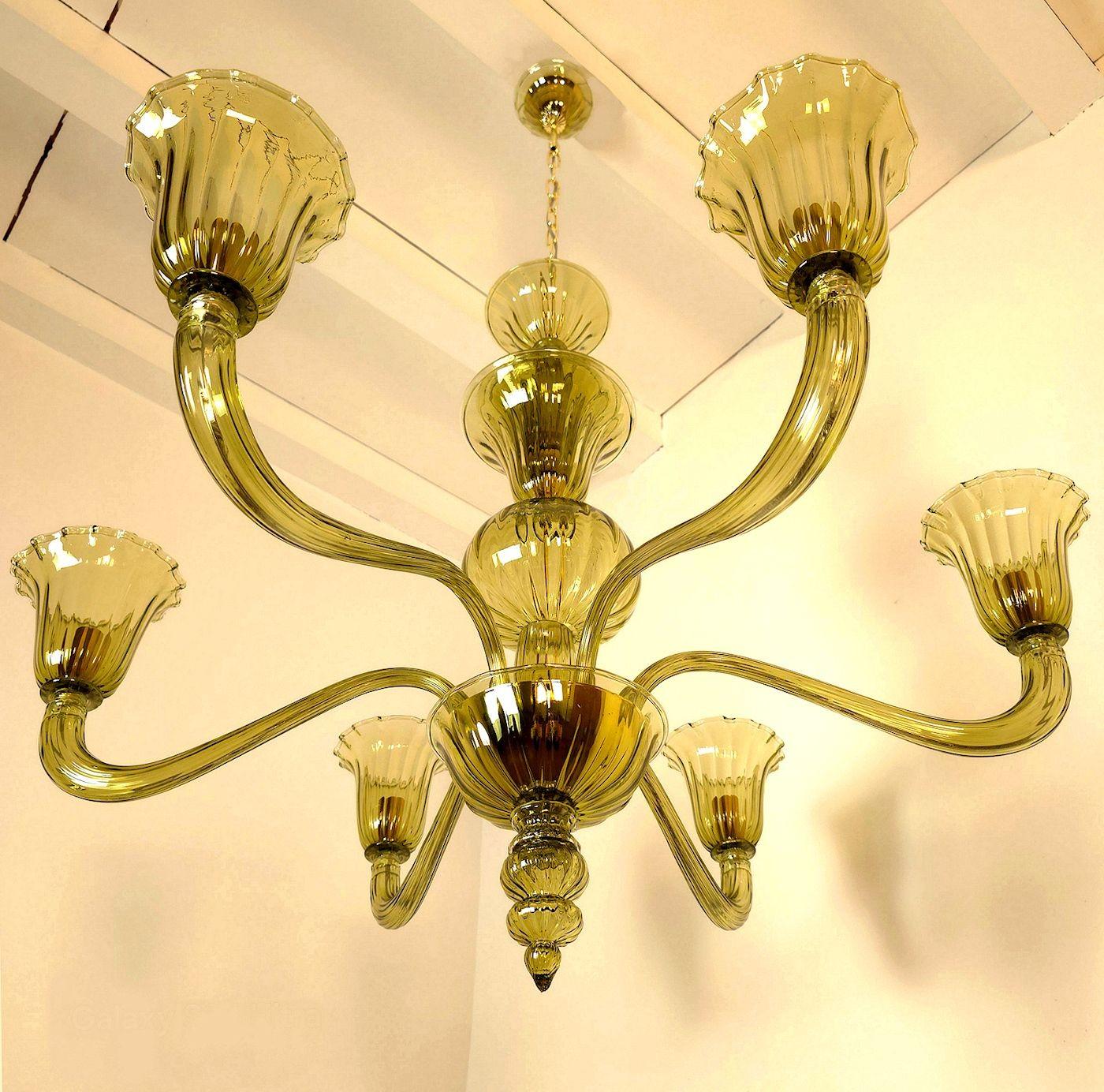 Lámpara de cristal de Murano verde oliva Italiano en venta