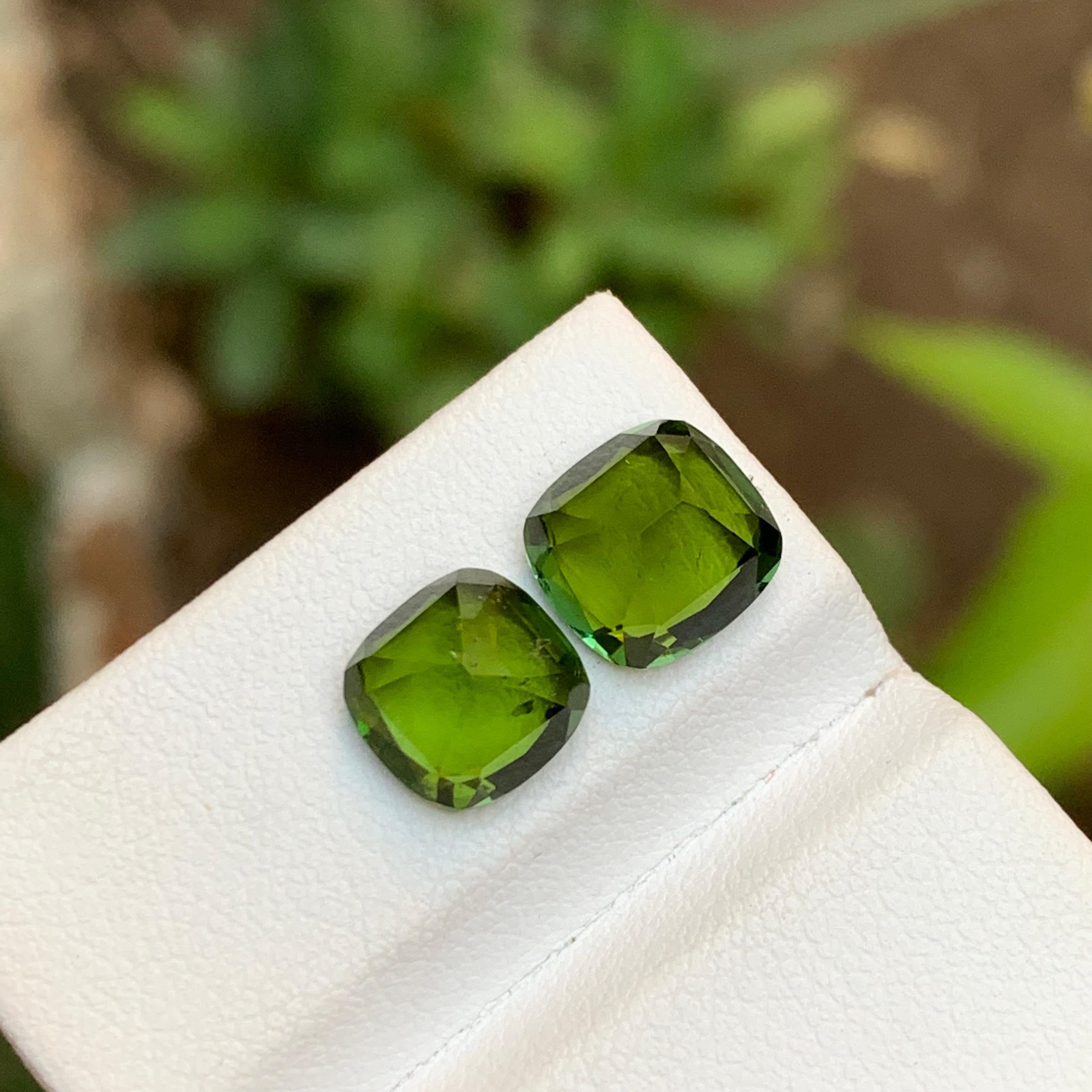 Cushion Cut Olive Green Natural Tourmaline Gemstone 5.15 Ct Step Cushion  Earrings Jewelry For Sale