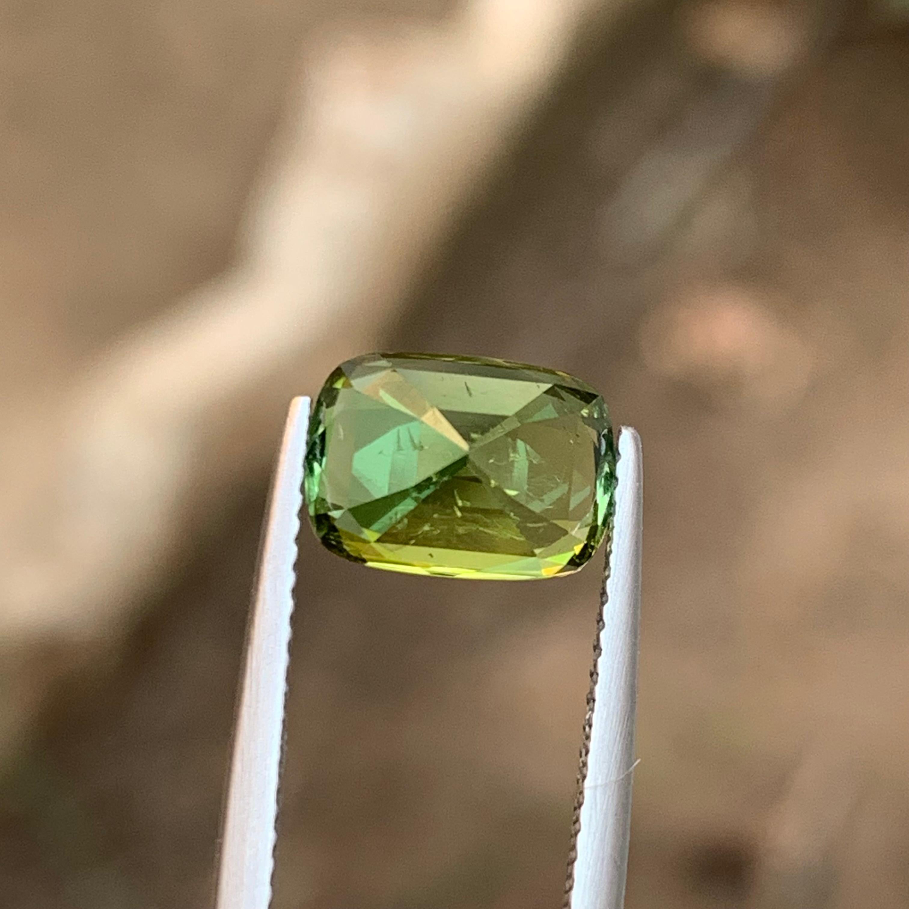 Olive Grün Natürlicher Turmalin Ring Lose Edelstein 3,45 Ct Kissenschliff im Angebot 5