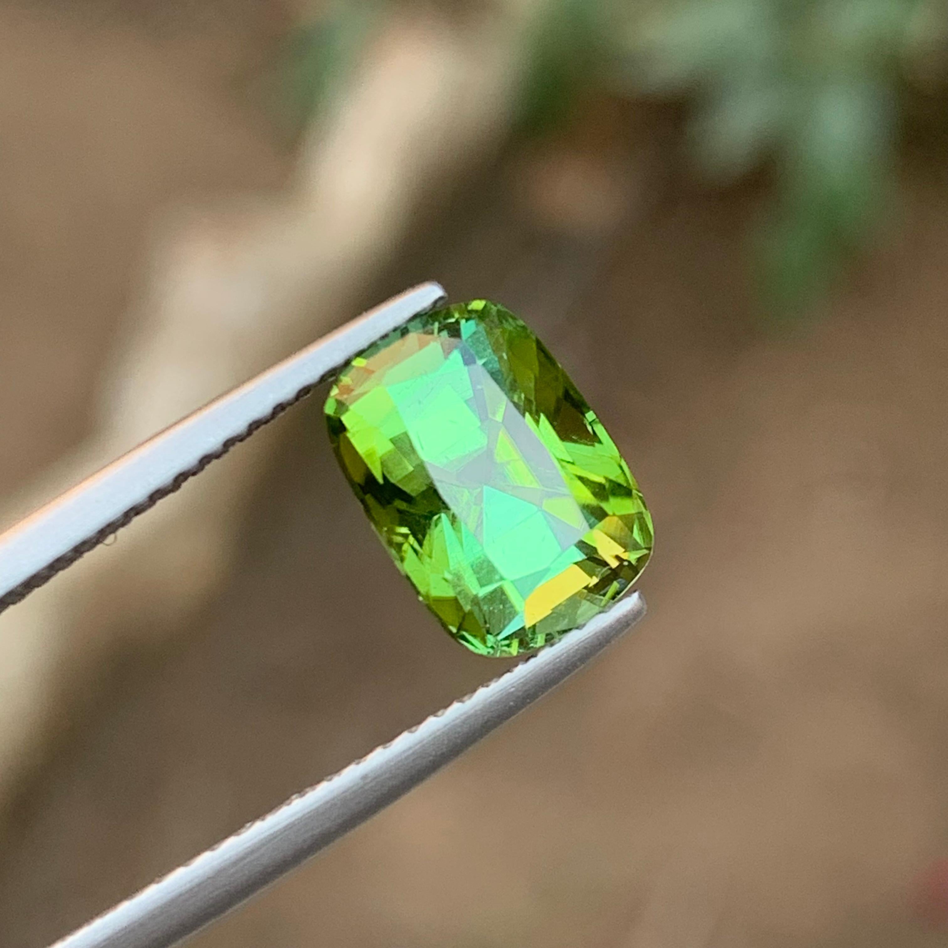 Olive Grün Natürlicher Turmalin Ring Lose Edelstein 3,45 Ct Kissenschliff im Angebot 4