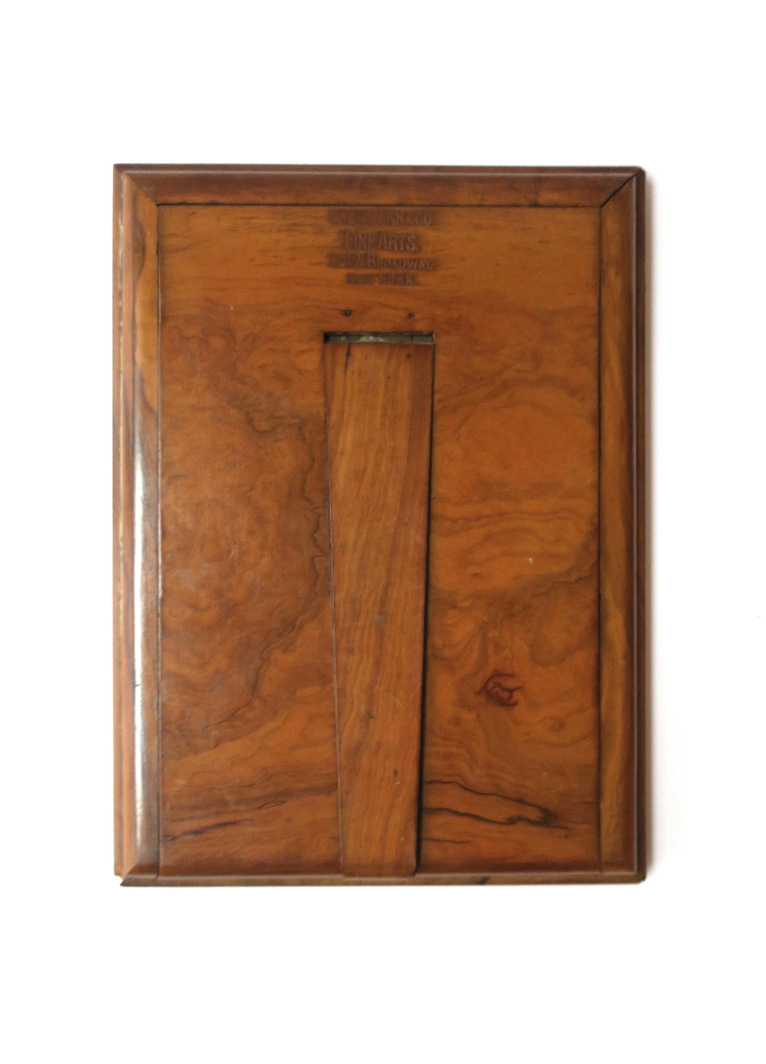 Olive or Fruitwood Picture Frame, circa Late-19th century  For Sale 3
