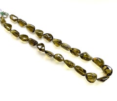 Olivenquarz Top Qualität 1407.00 Karat Plain Tumbled Halskette Natürlicher Edelstein