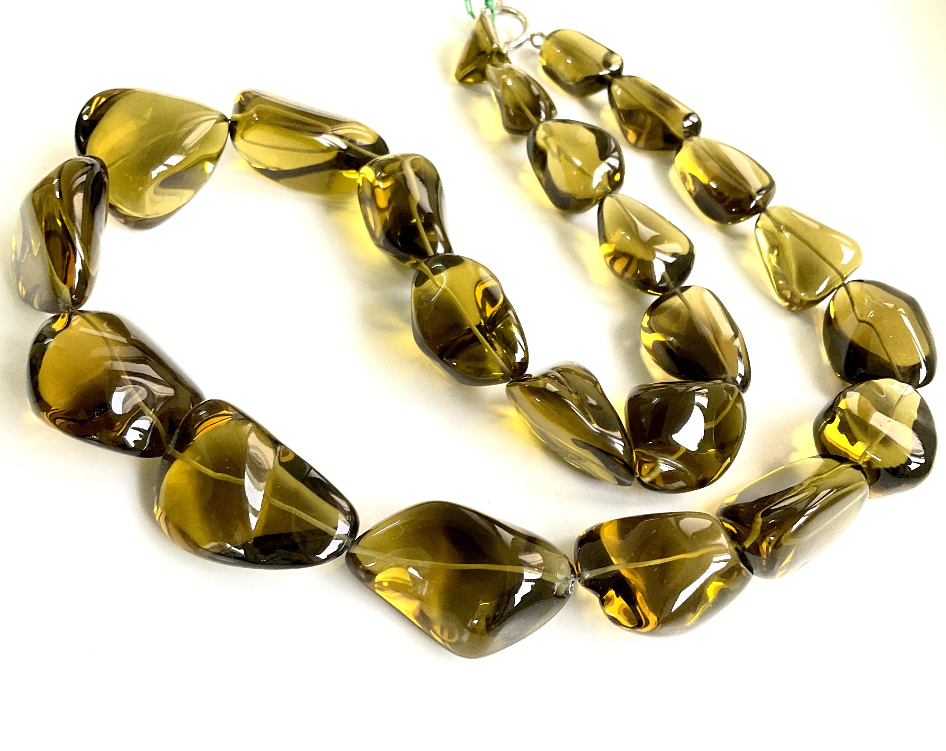 Olive Quartz Top Quality 1407.00 Carats Plain Tumbled Necklace Natural Gemstone For Sale 3