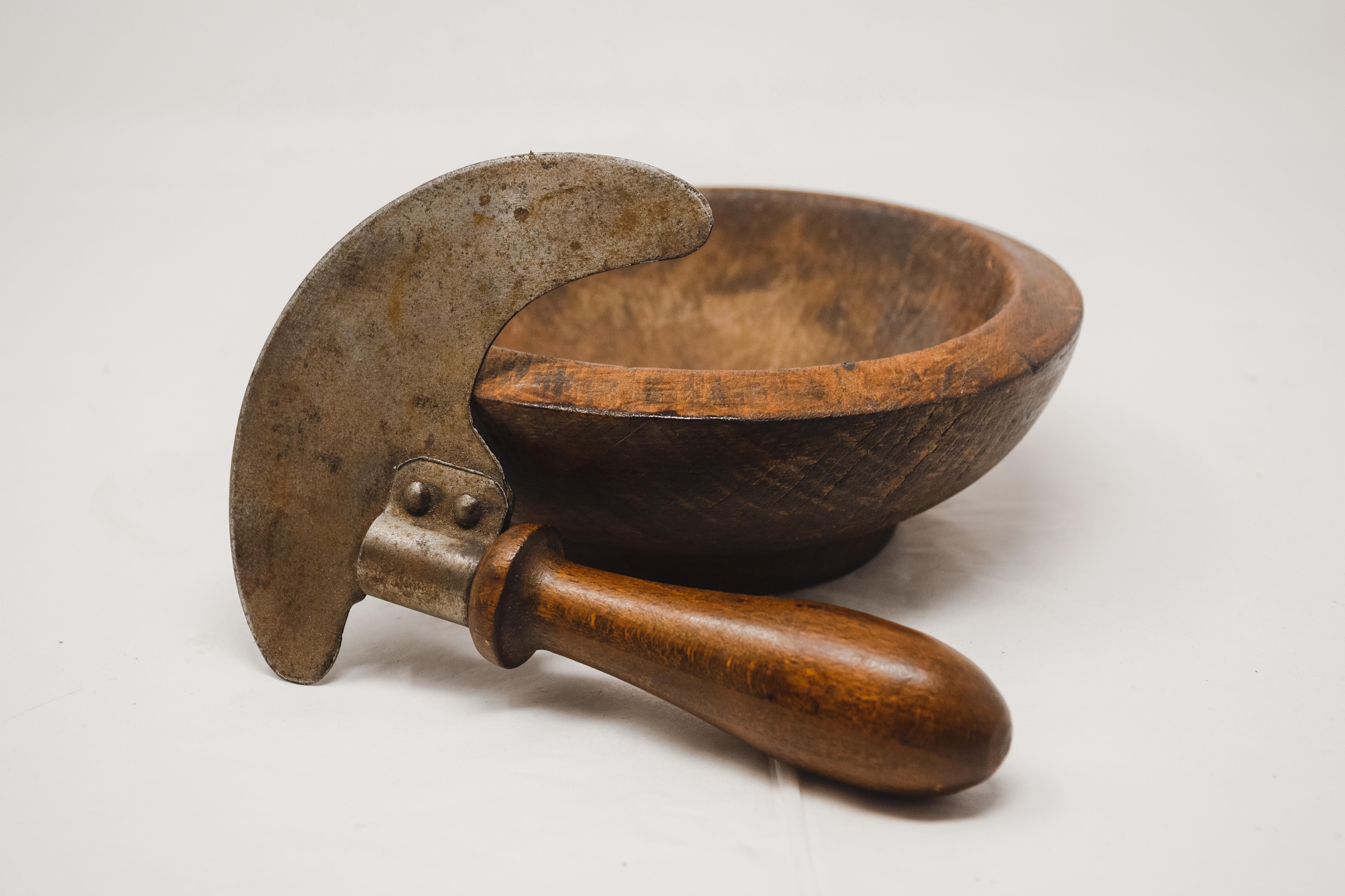 French Olive Wood Bowl with Herb Cutter For Sale
