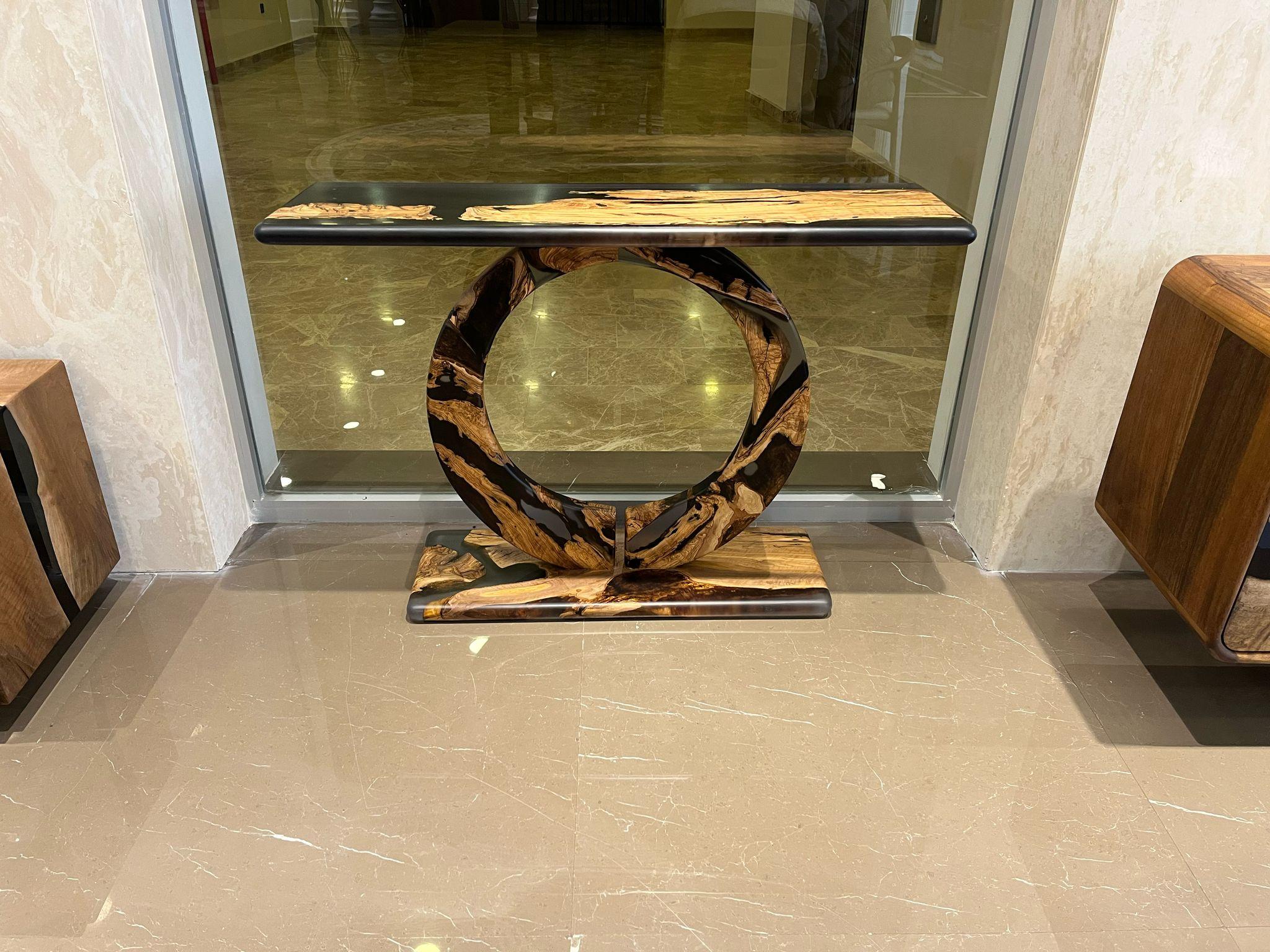 Konsolentisch Olive Wood Epoxy - Holztisch für den Flur - Holztisch für den Eingangsbereich im Angebot 3