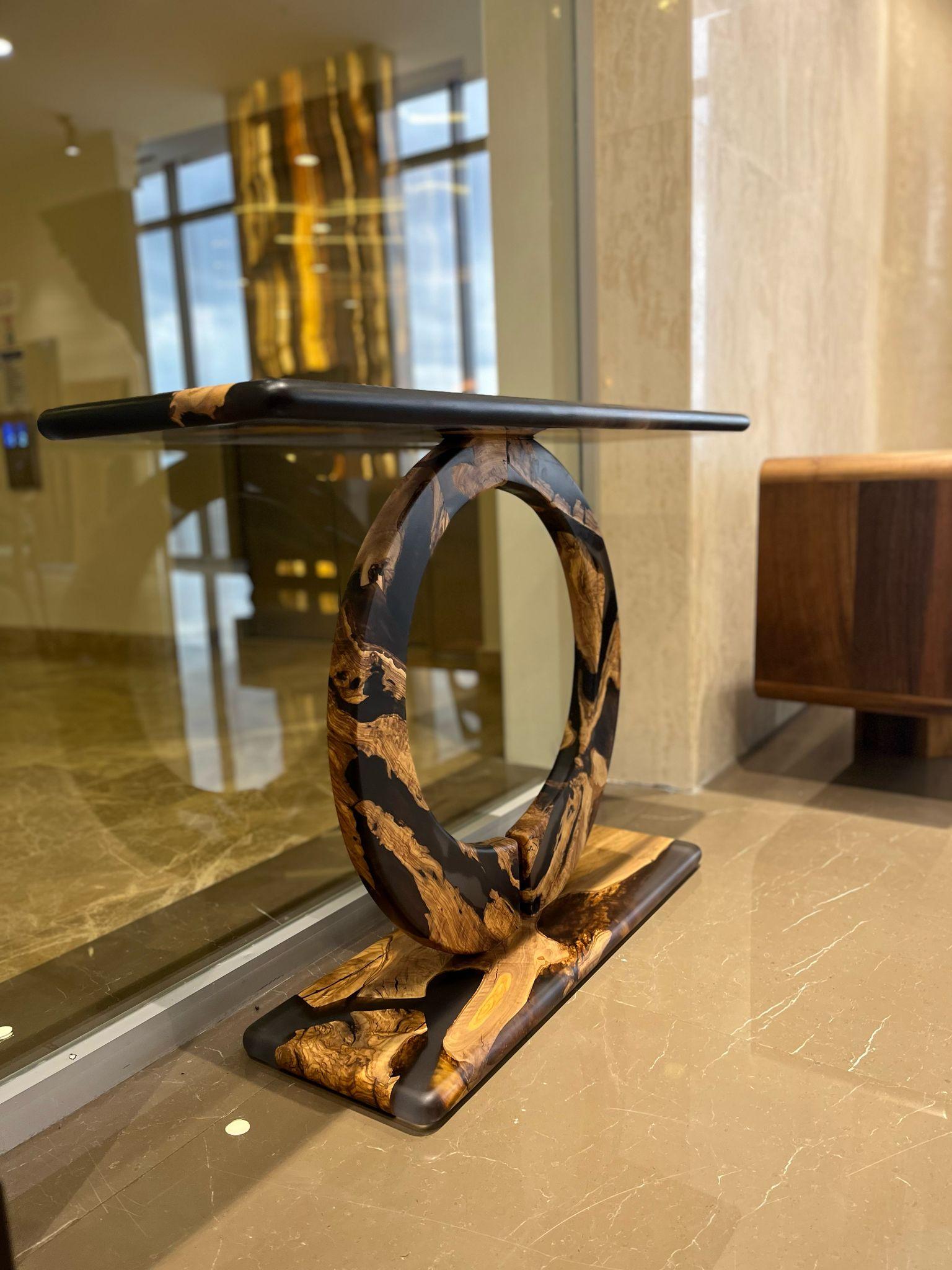 Konsolentisch Olive Wood Epoxy - Holztisch für den Flur - Holztisch für den Eingangsbereich im Angebot 1
