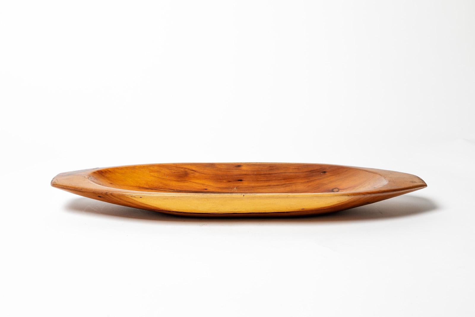 20th Century Olive Wood Sculptural Plate or Dish circa 1950 French Design Bowl For Sale