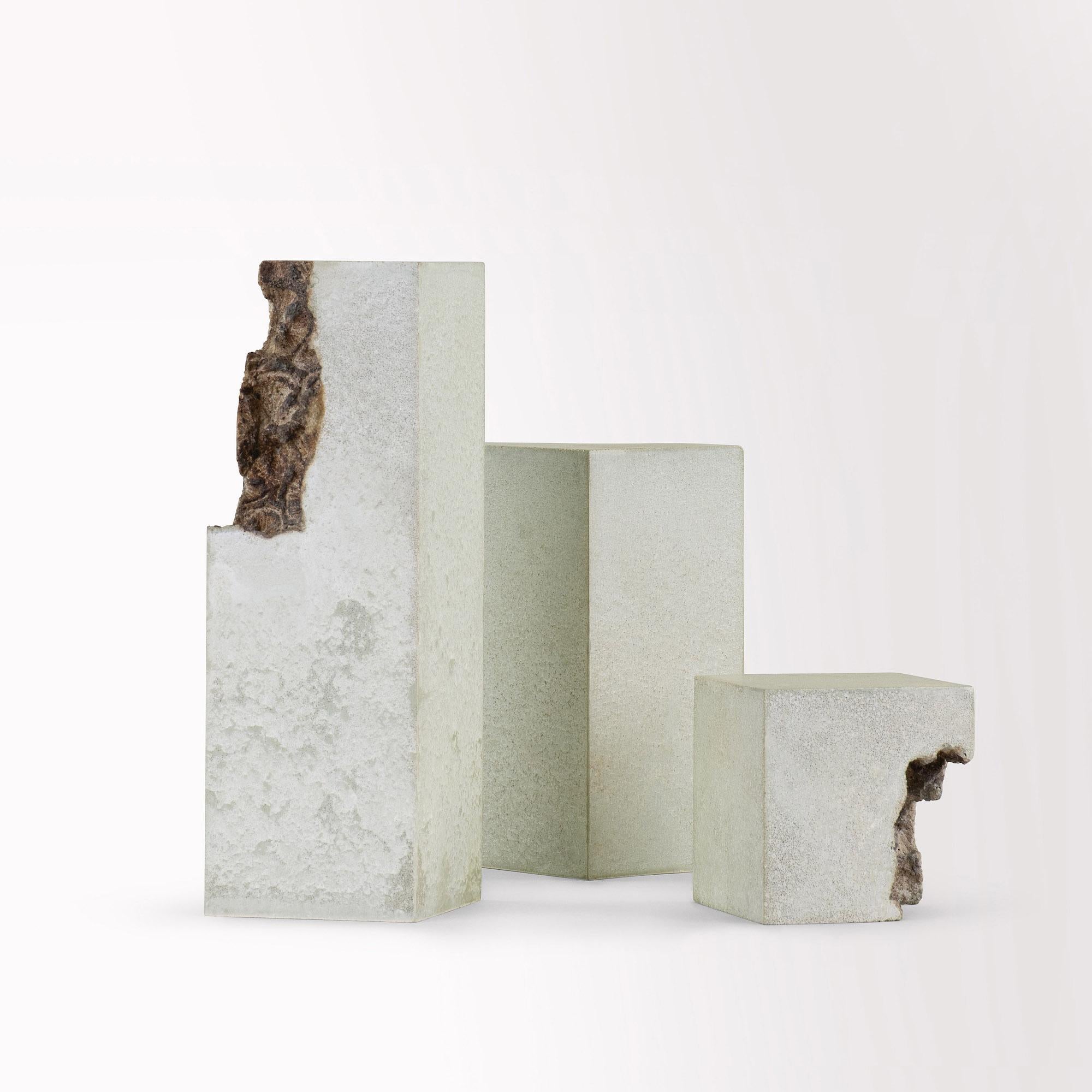 Trazos (Trinidad) de Oliver Ashworth-Martin - Escultura de hormigón, abstracta, flora 2