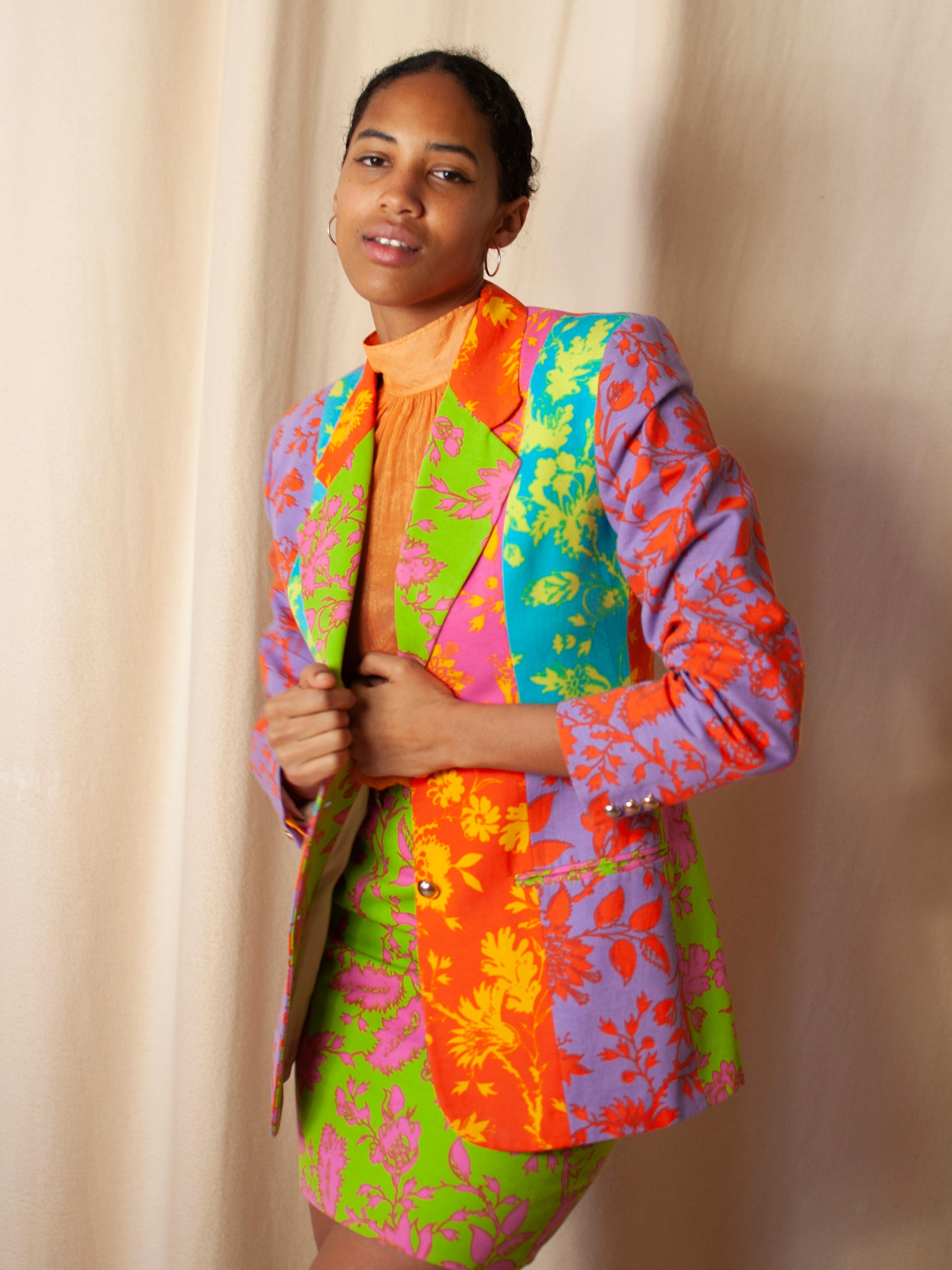 Oliver by Valentino Multicolour Floral Patchwork Pencilskirt Suit 1990s For Sale 11