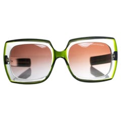 Oliver Goldsmith, lunettes de soleil surdimensionnées vertes