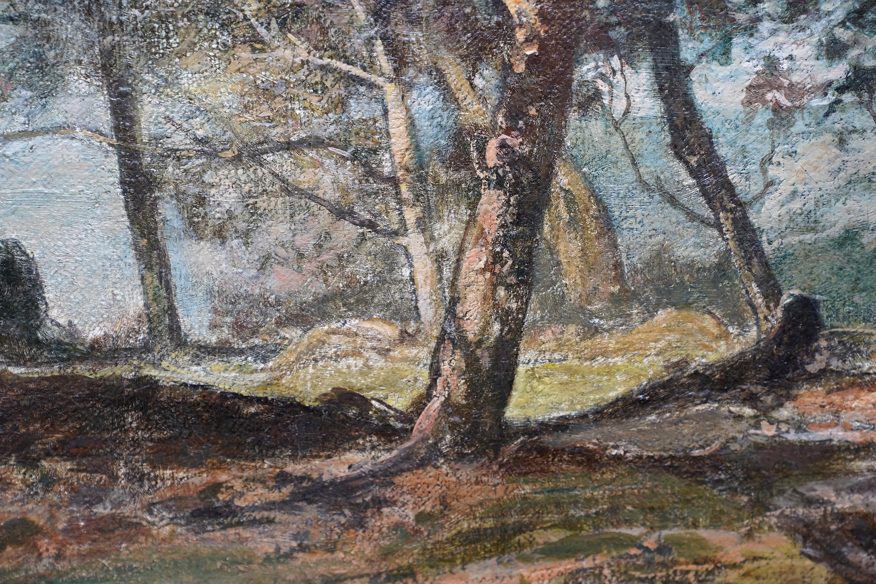 Cette belle peinture à l'huile de paysage impressionniste est l'œuvre de l'artiste britannique Oliver Hall, exposant prolifique. Peinte vers 1930, la composition représente un chemin qui serpente entre des arbres et la terre qui s'éloigne au-delà.