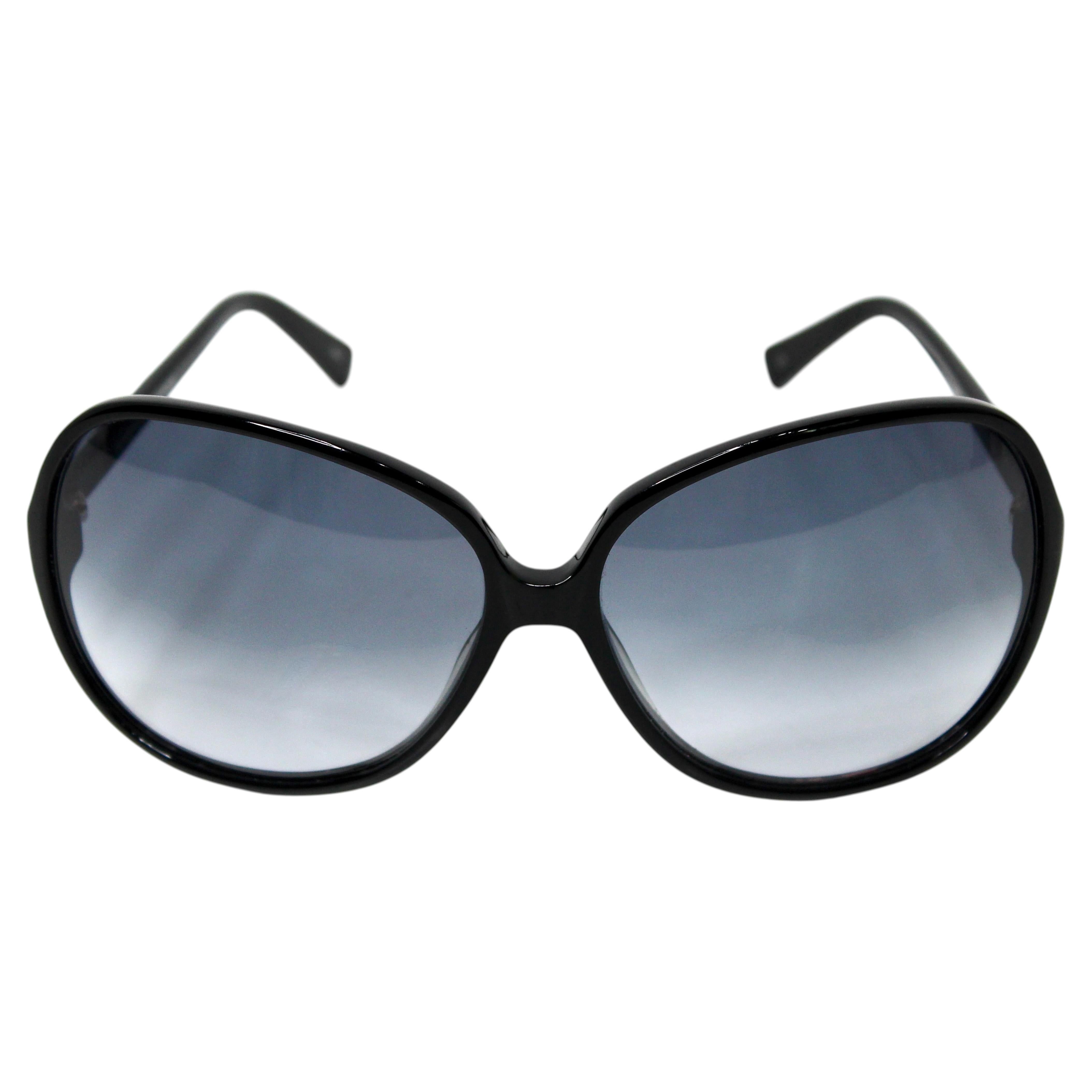 Oliver Peoples Chelsea Round Oversized Blue Tinted Sunglasses circa Y2K