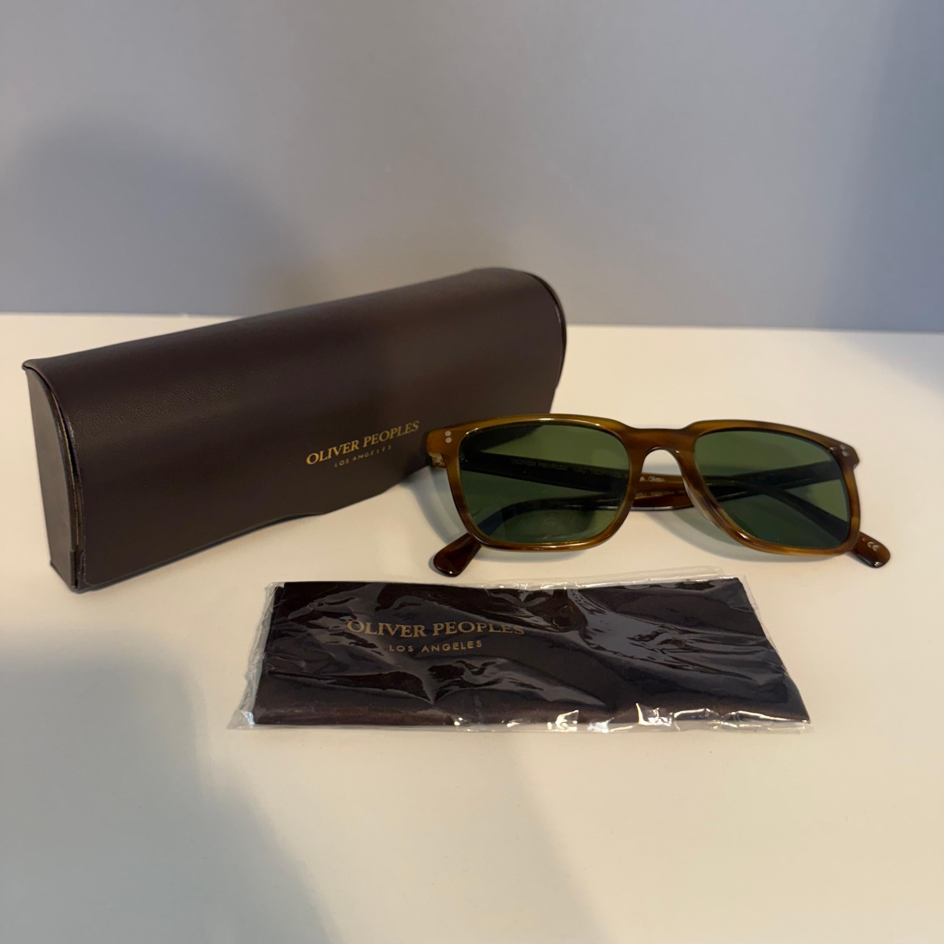 Oliver Peoples L.A. OV5419SU Occhiali da Sole in Vetro Vintage in vendita 4