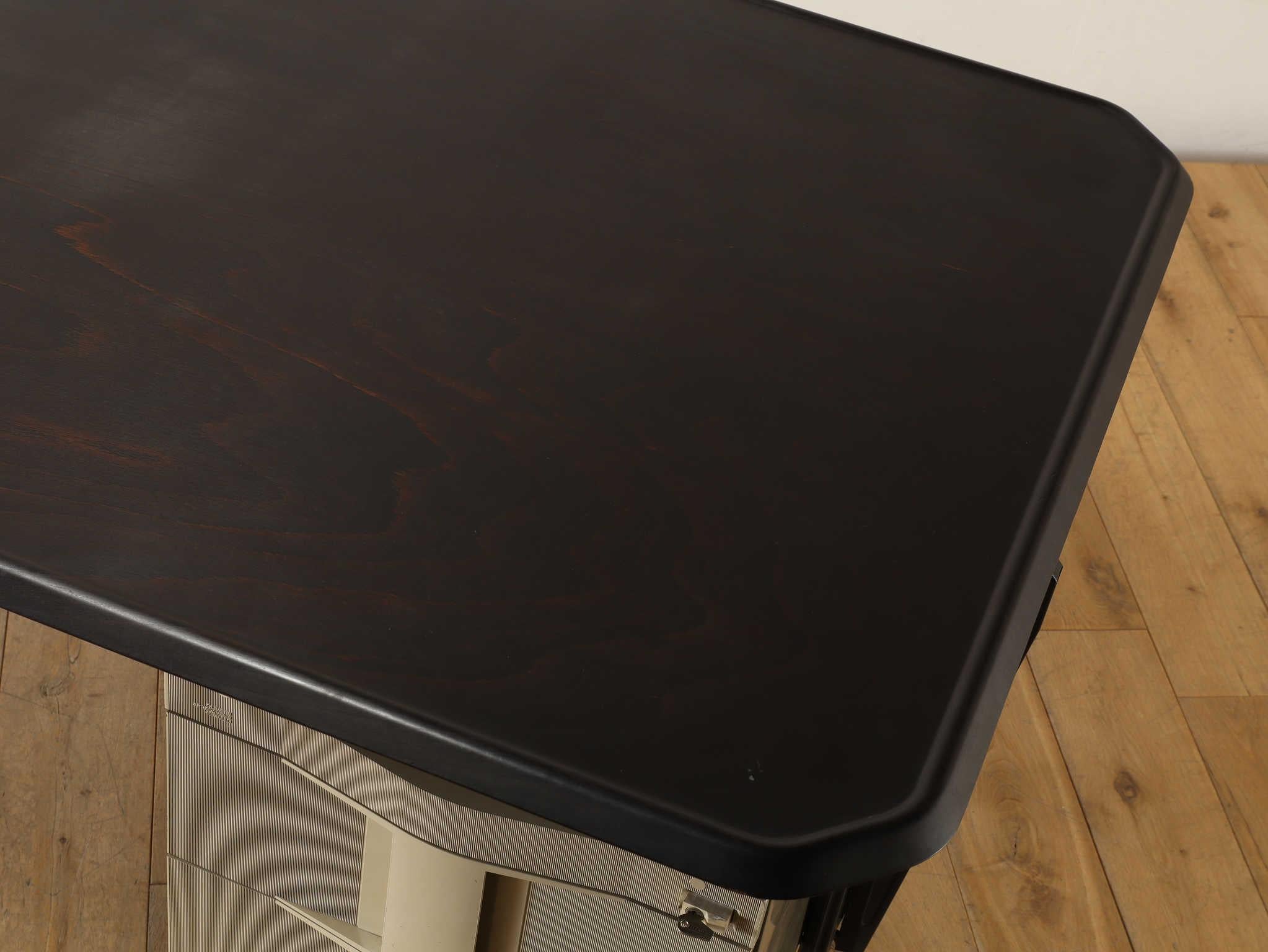 Olivetti Desk 1970's In Good Condition For Sale In Shibuya-ku, 13