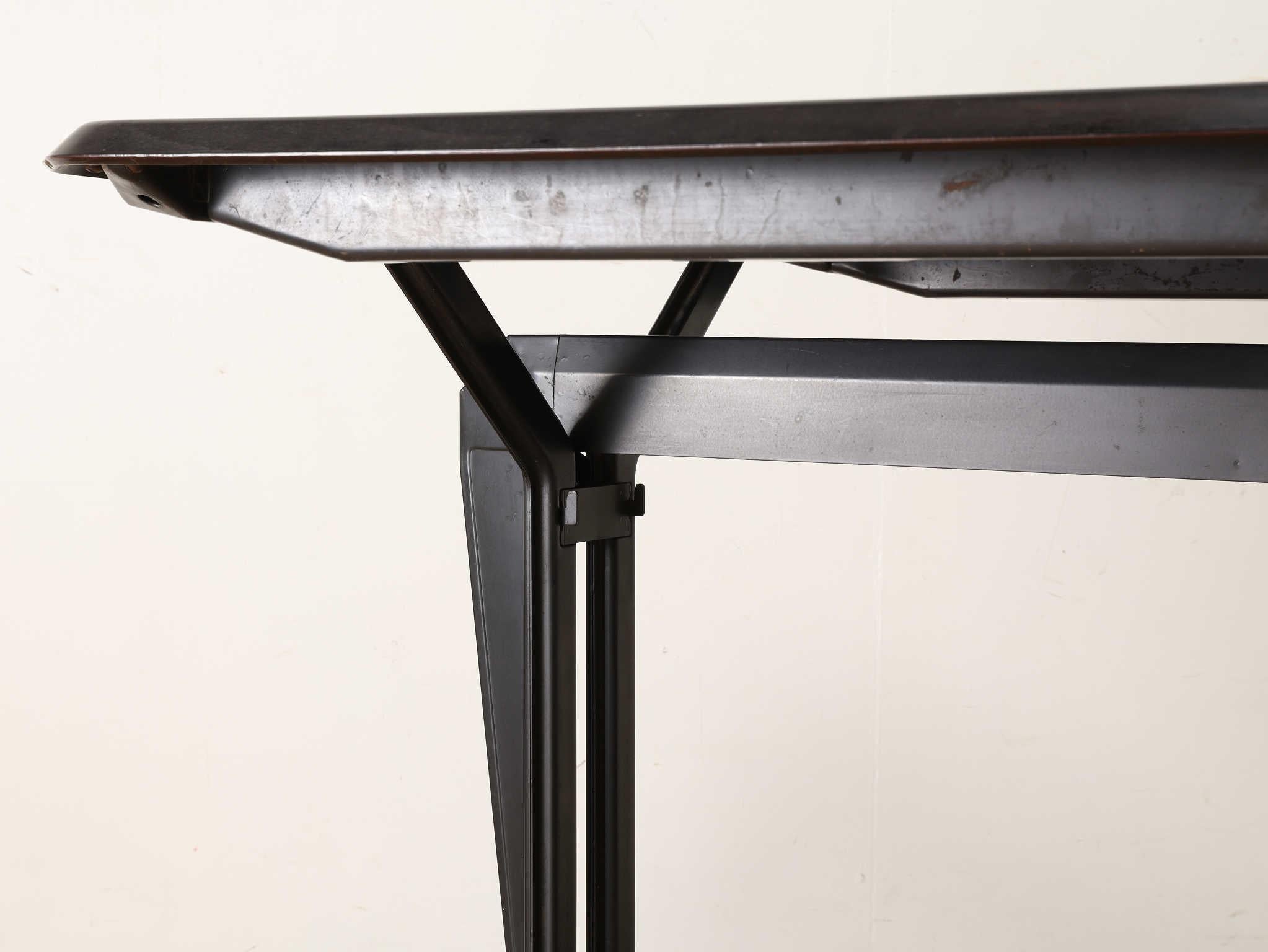 Late 20th Century Olivetti Desk 1970's For Sale